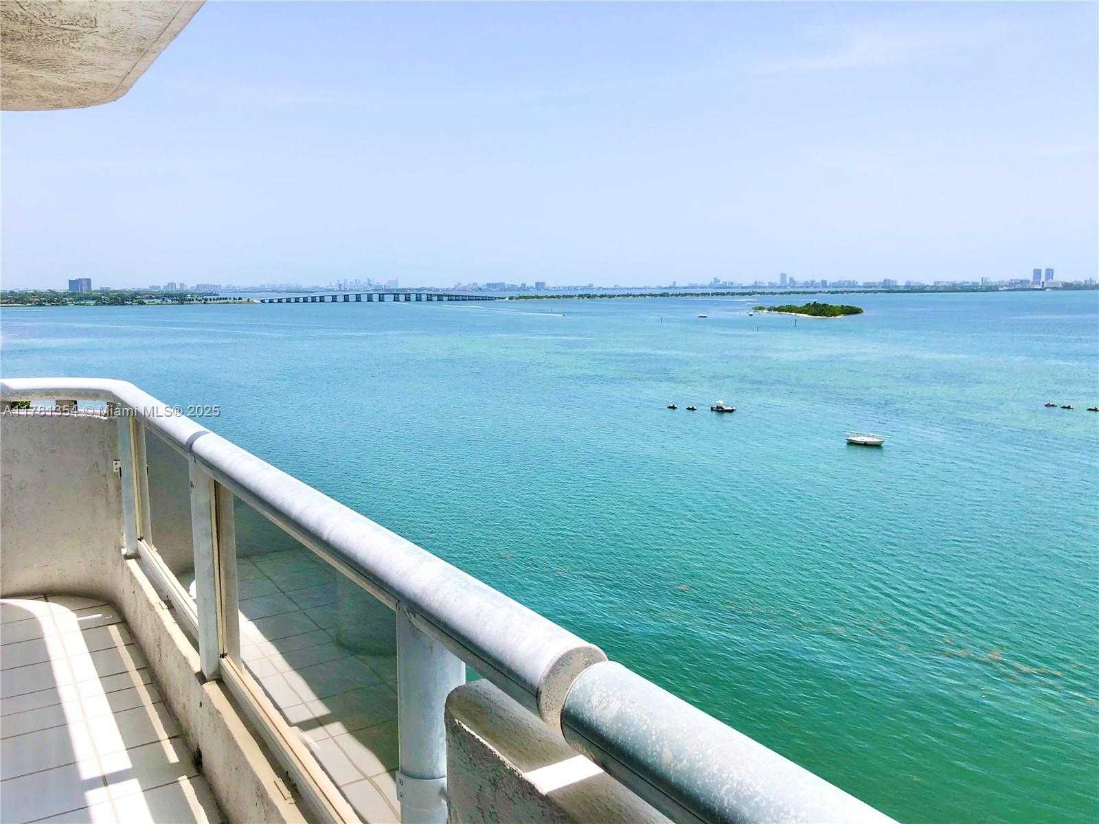 Small Image of 1717 NORTH BAYSHORE DR #A-1534, Miami Number 5