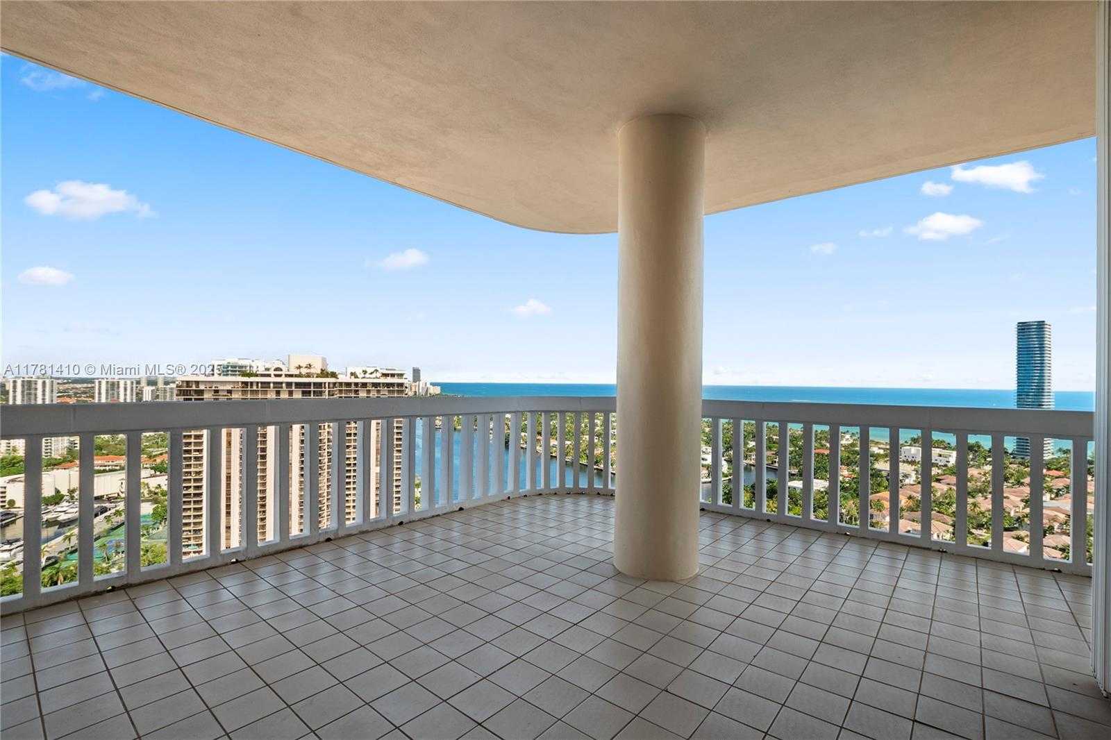 Small Image of 19355 TURNBERRY WAY #PH-K, Aventura Number 19