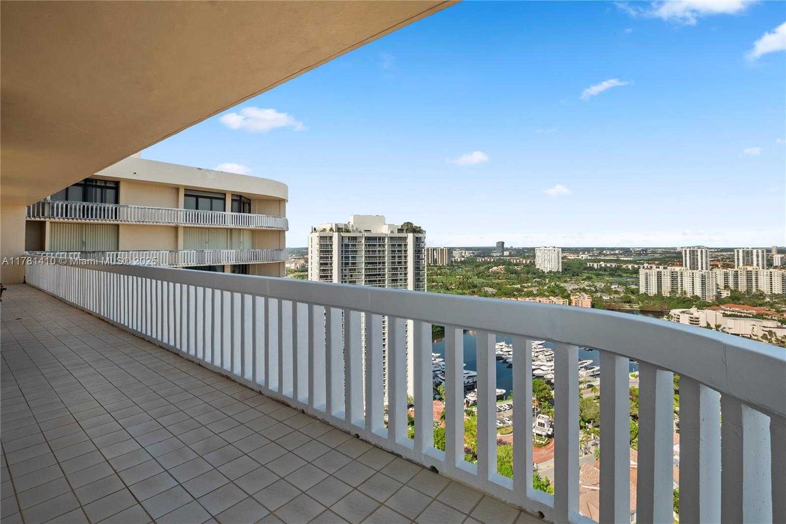 Small Image of 19355 TURNBERRY WAY #PH-K, Aventura Number 20