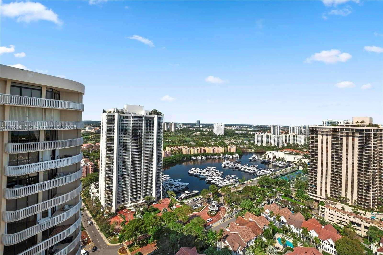 Small Image of 19355 TURNBERRY WAY #PH-K, Aventura Number 23