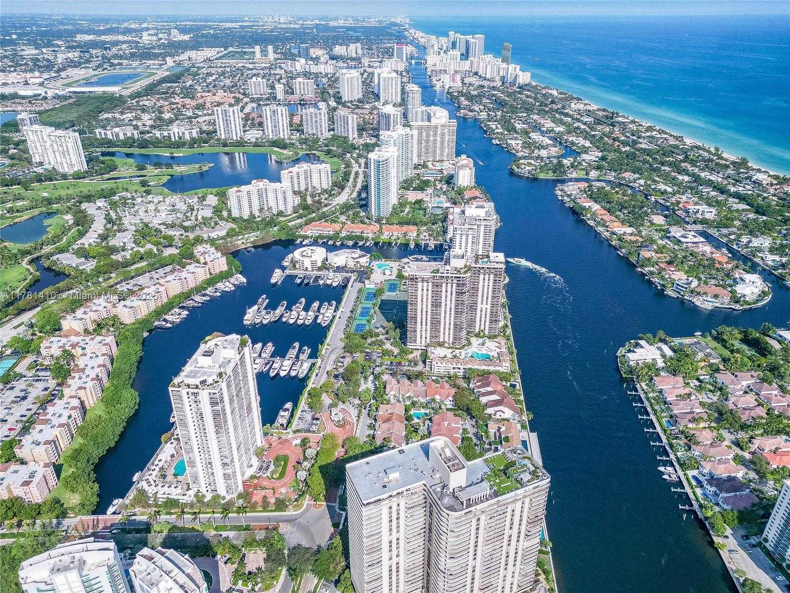 Small Image of 19355 TURNBERRY WAY #PH-K, Aventura Number 55