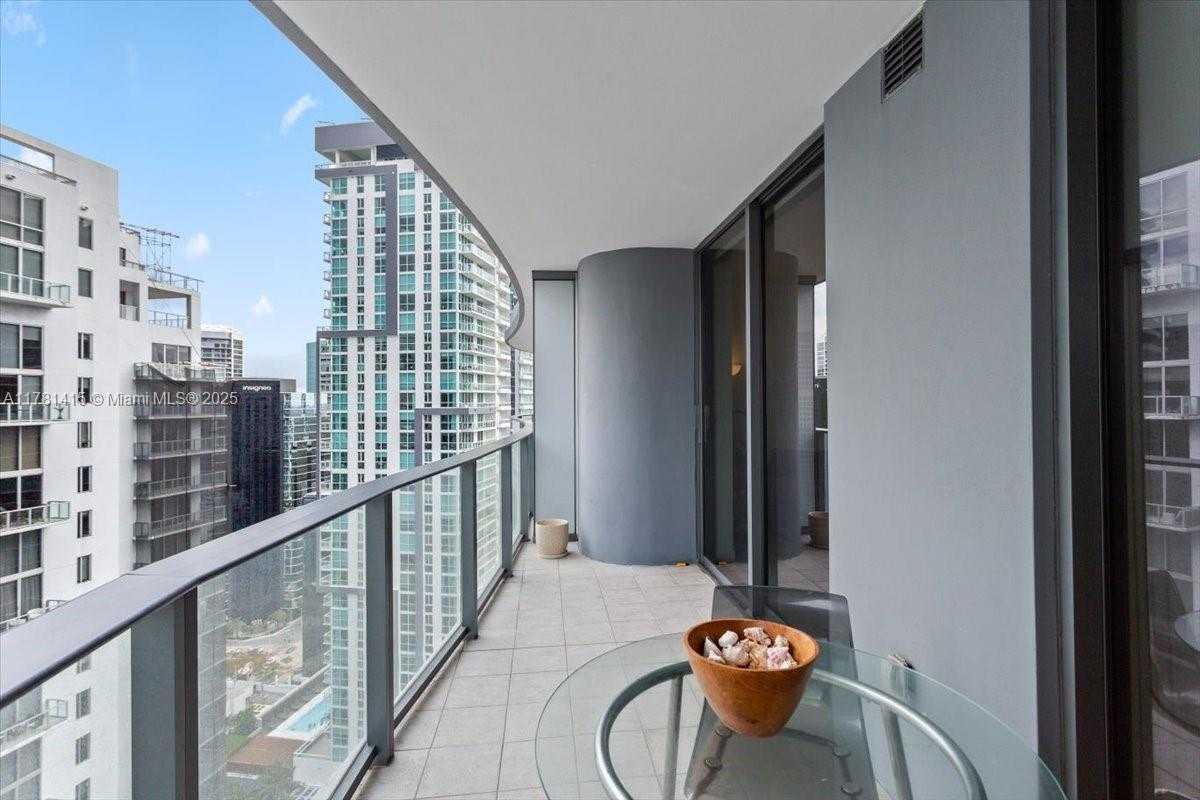 Small Image of 1000 BRICKELL PLZ #3303, Miami Number 20