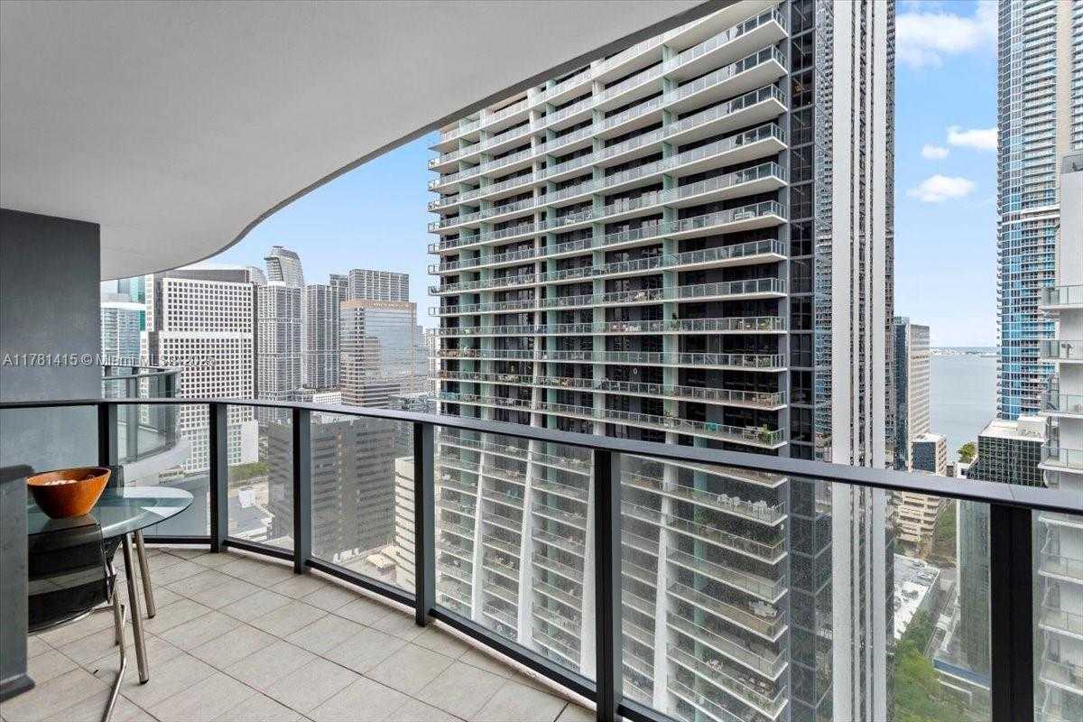 Small Image of 1000 BRICKELL PLZ #3303, Miami Number 21