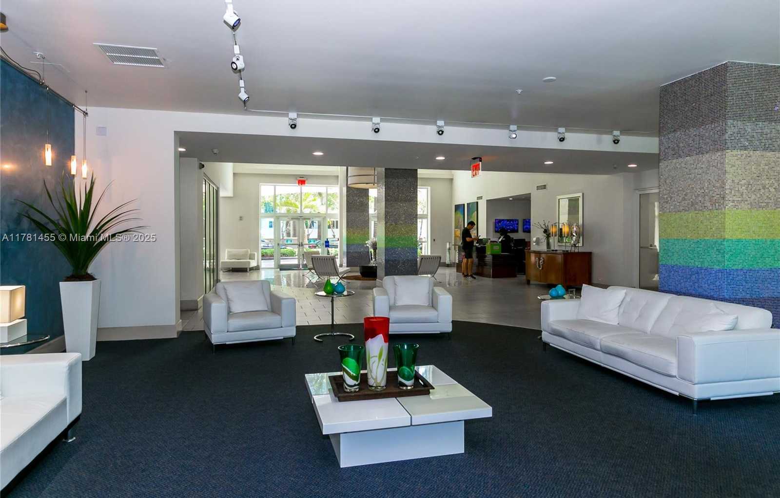 Small Image of 2001 BISCAYNE BLVD #3306, Miami Number 17