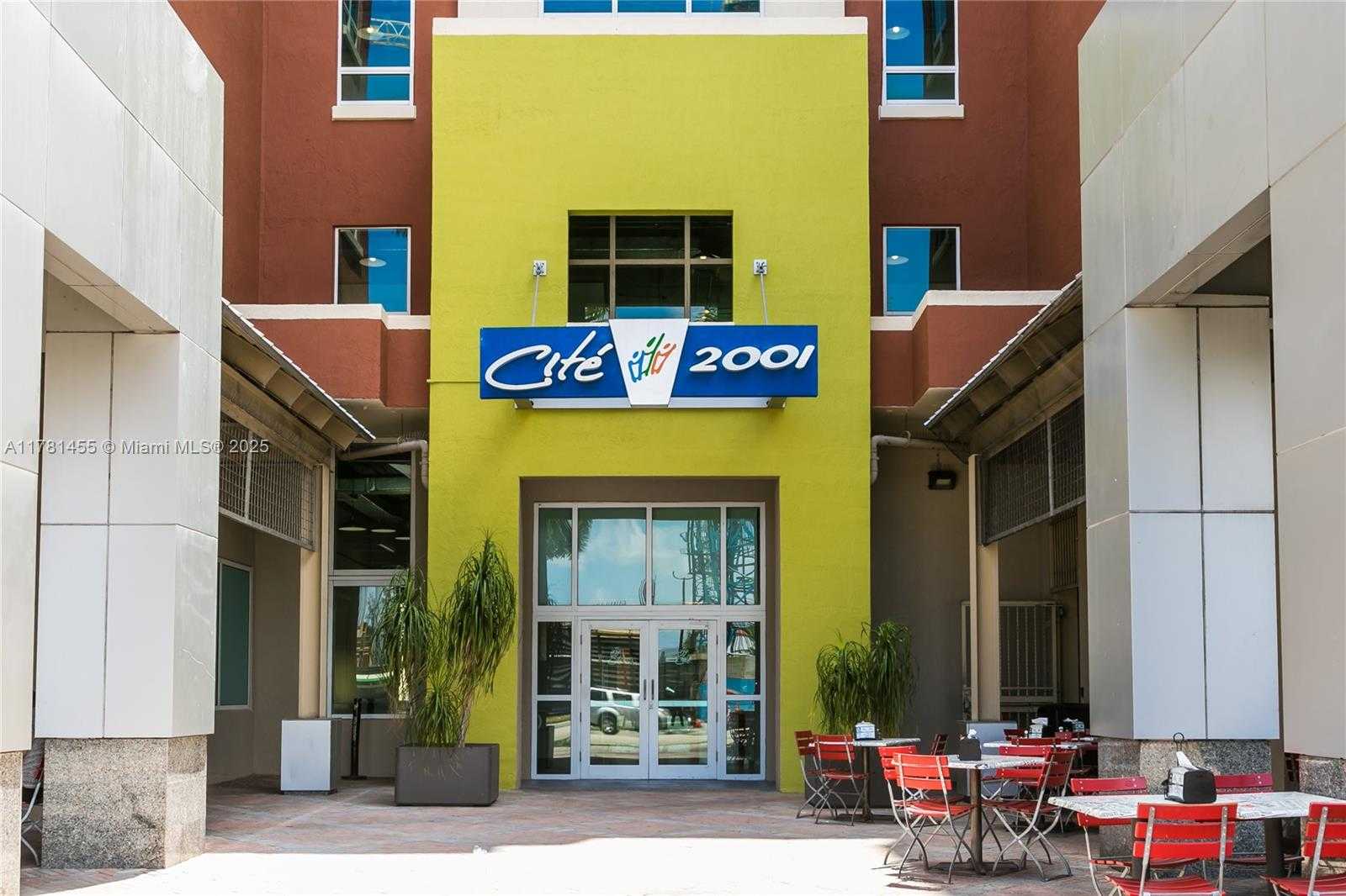 Small Image of 2001 BISCAYNE BLVD #3306, Miami Number 2