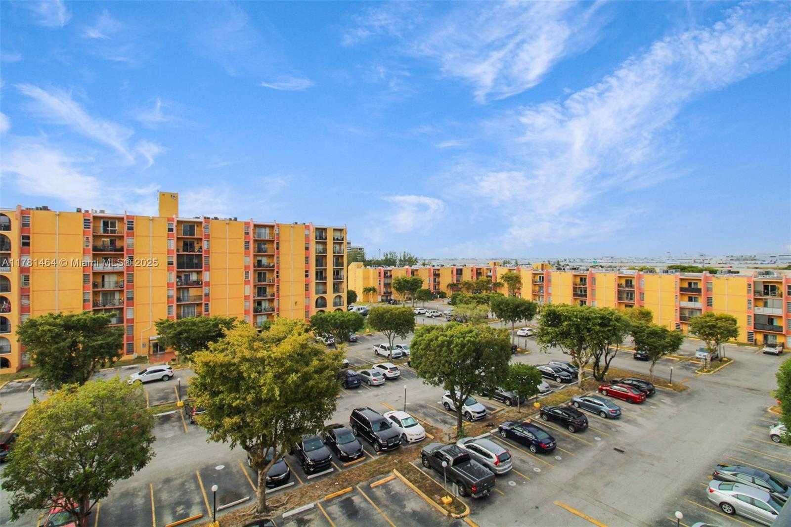 Small Image of 4717 NORTH WEST 7TH ST #604-10, Miami Number 18