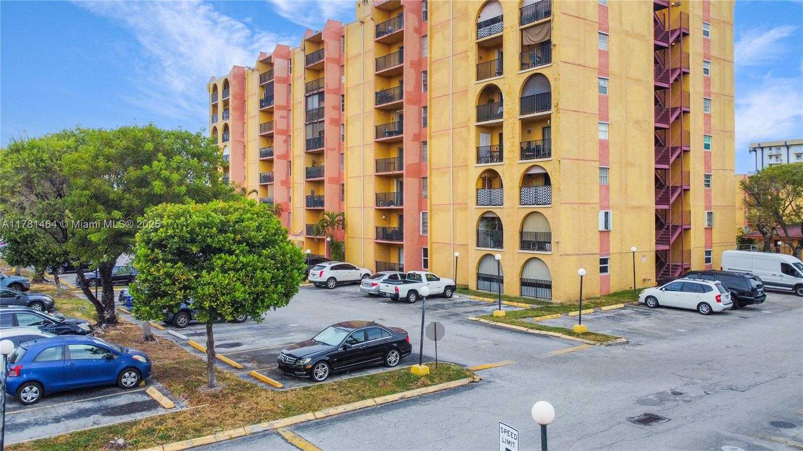 Small Image of 4717 NORTH WEST 7TH ST #604-10, Miami Number 20