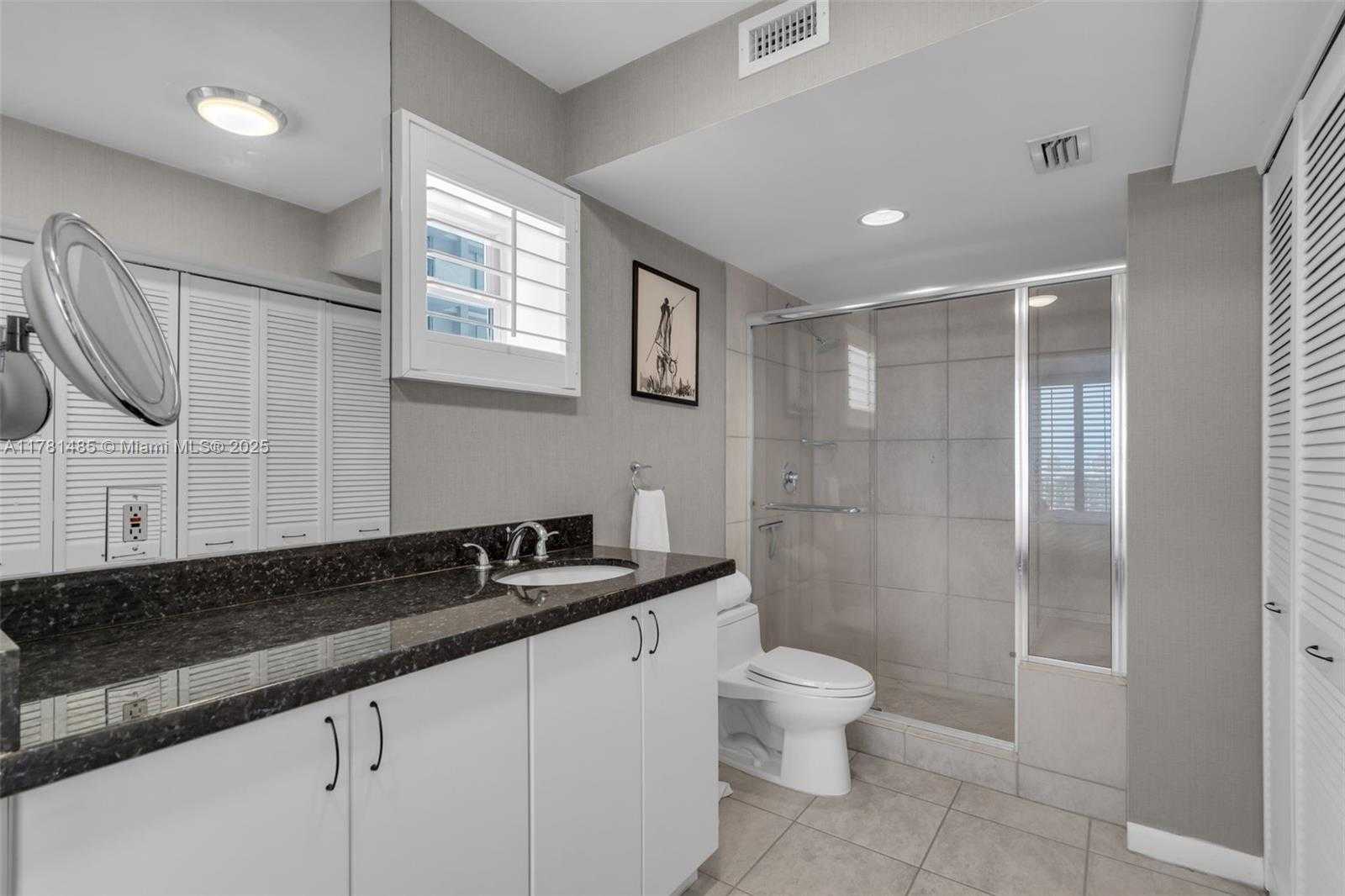 Small Image of 1228 WEST AVE #1110, Miami Beach Number 19