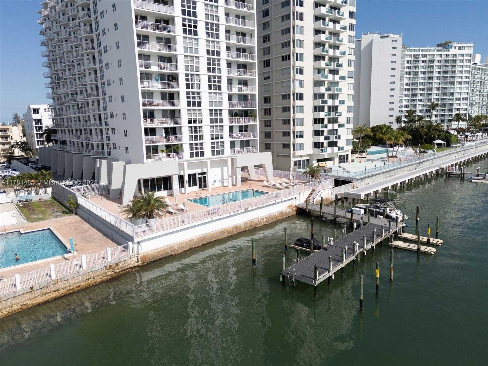 Small Image of 1228 WEST AVE #1110, Miami Beach Number 21