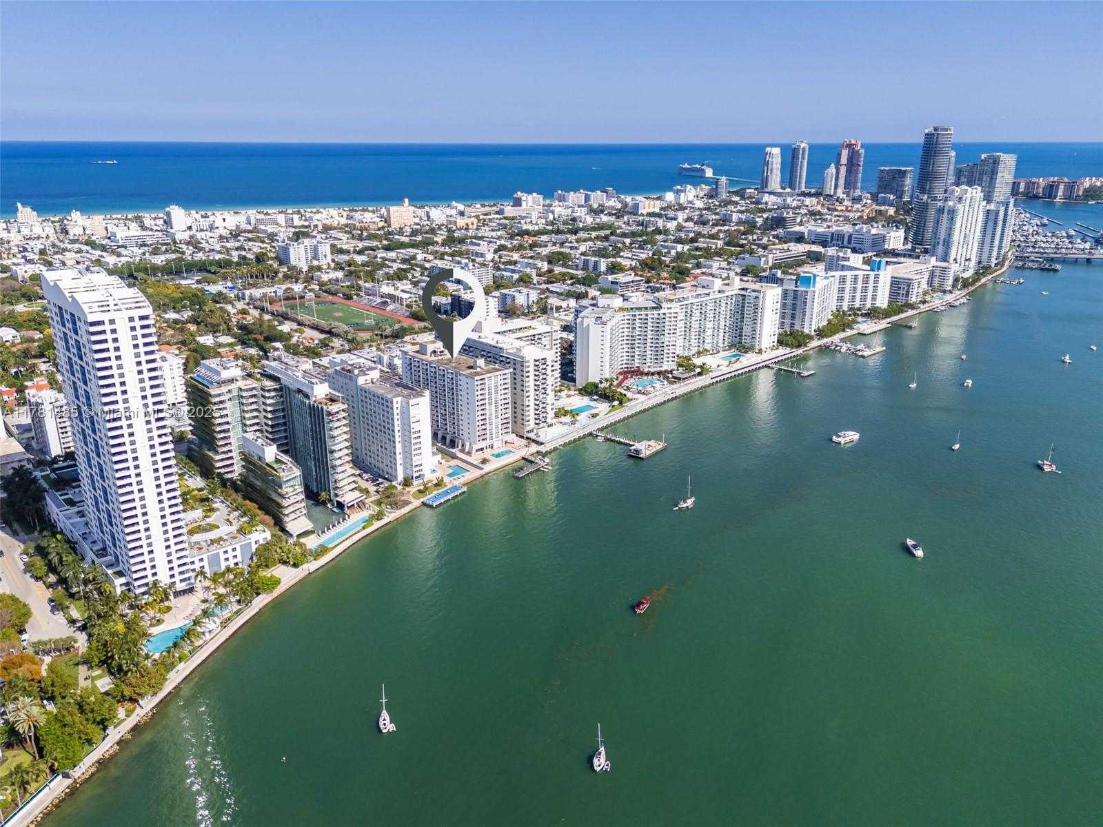 Small Image of 1228 WEST AVE #1110, Miami Beach Number 5