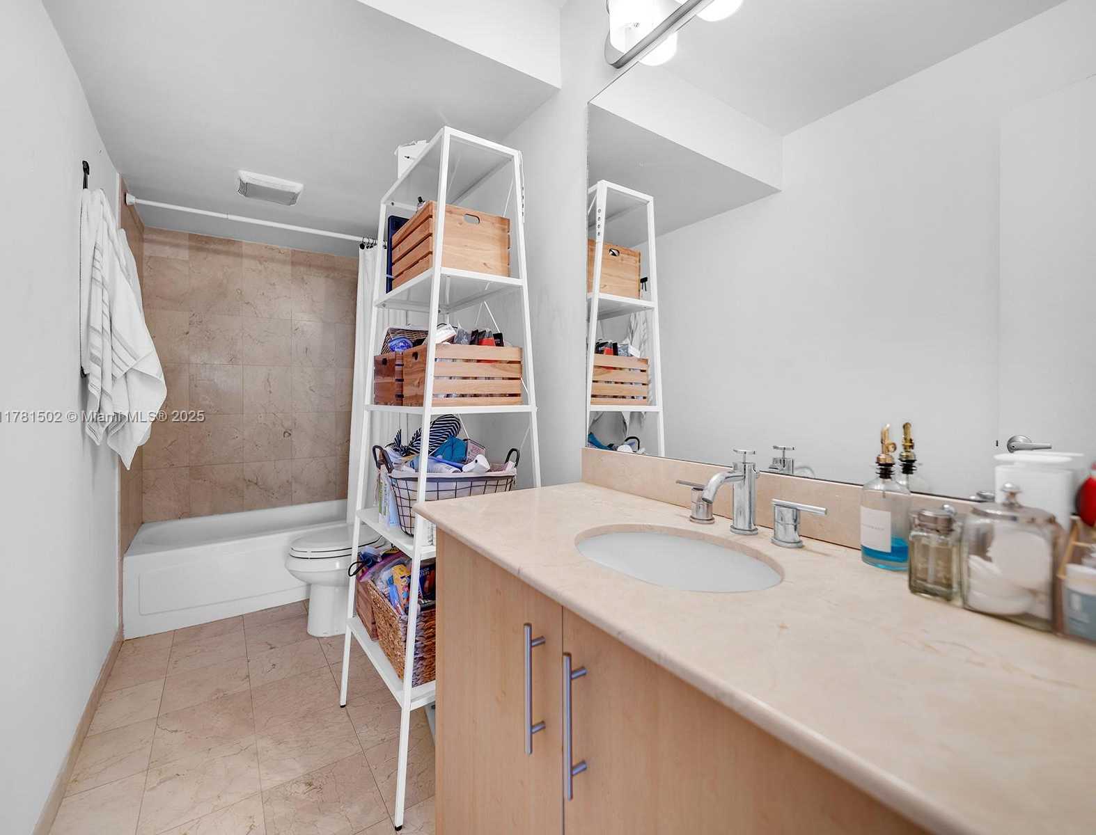 Small Image of 10275 COLLINS AVE #429, Bal Harbour Number 10