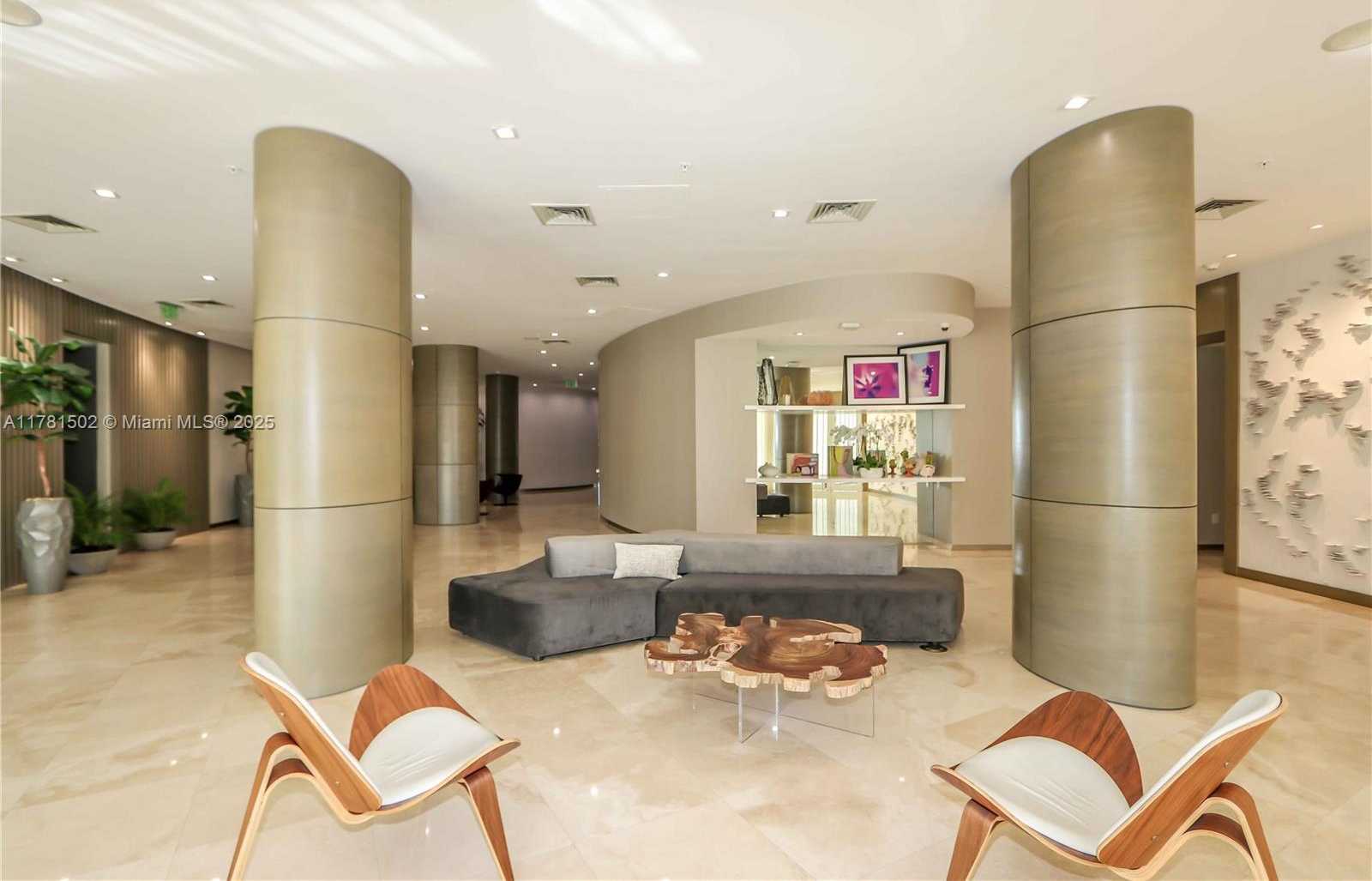 Small Image of 10275 COLLINS AVE #429, Bal Harbour Number 19