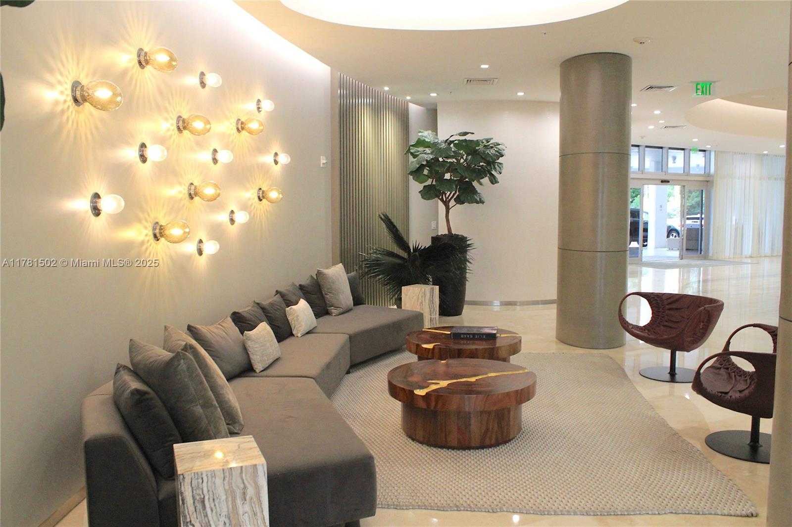 Small Image of 10275 COLLINS AVE #429, Bal Harbour Number 24