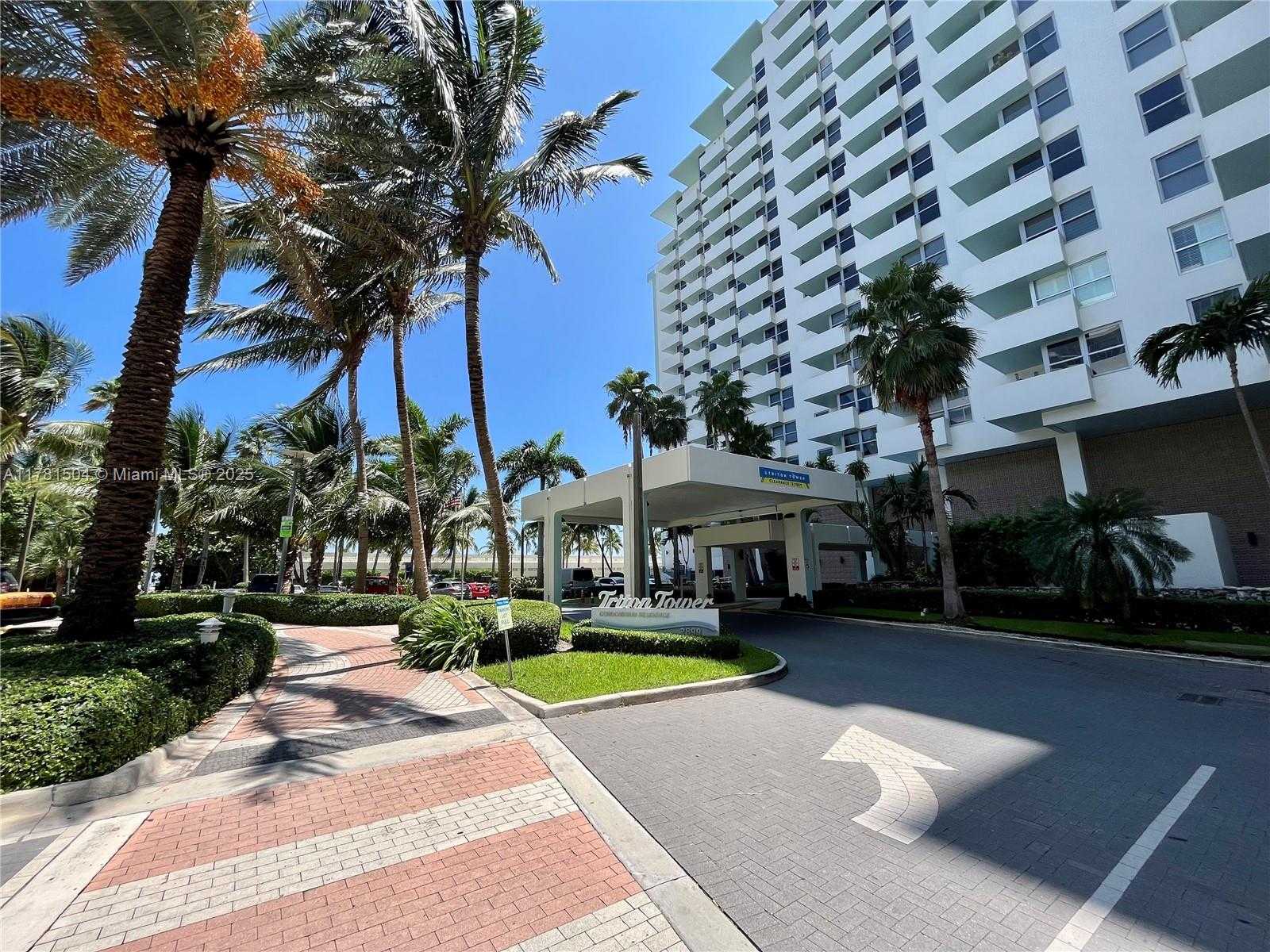Small Image of 2899 COLLINS AVE #820, Miami Beach Number 22