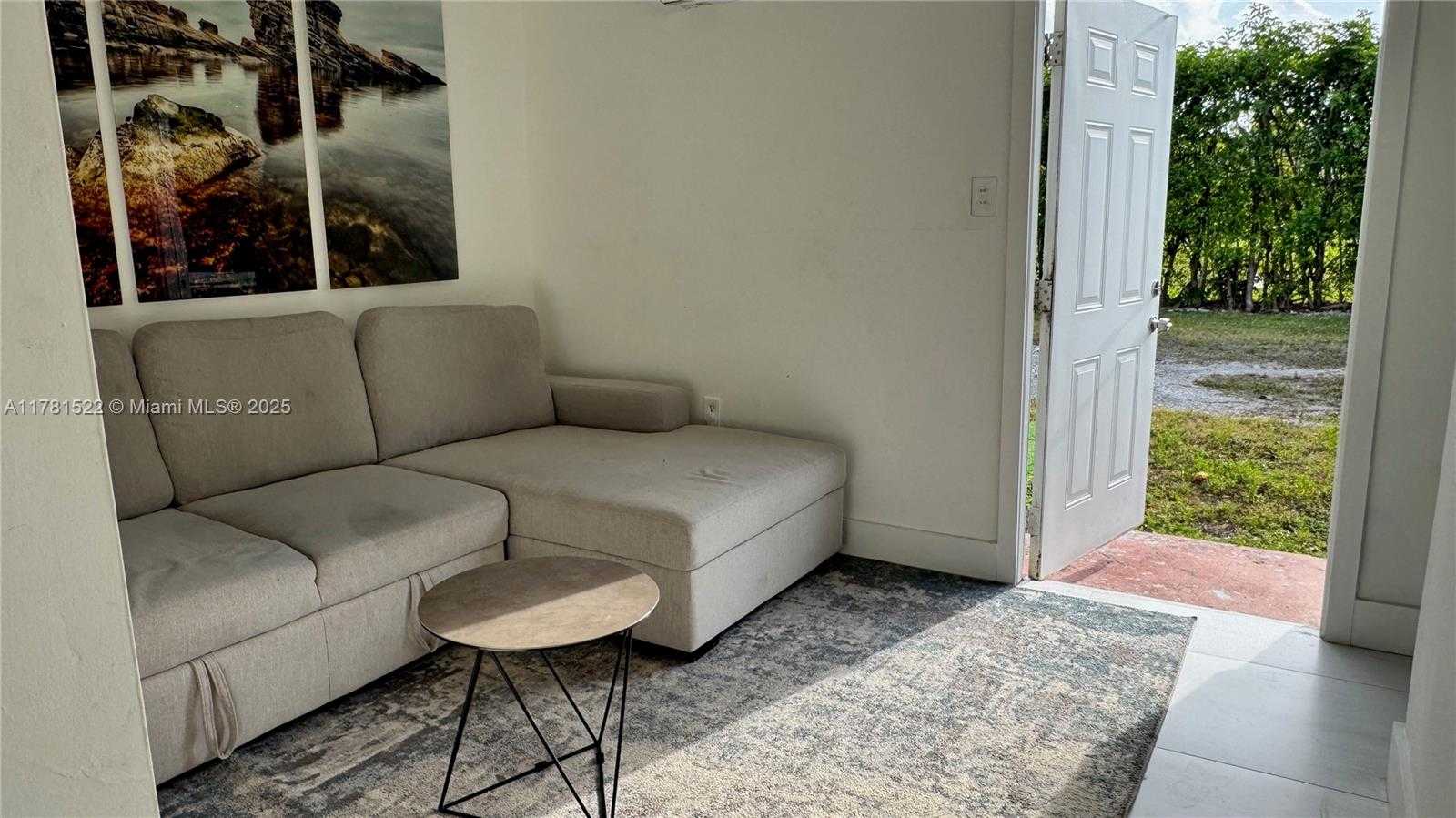 Small Image of 12301 SOUTH WEST 47TH ST, Miami Number 18