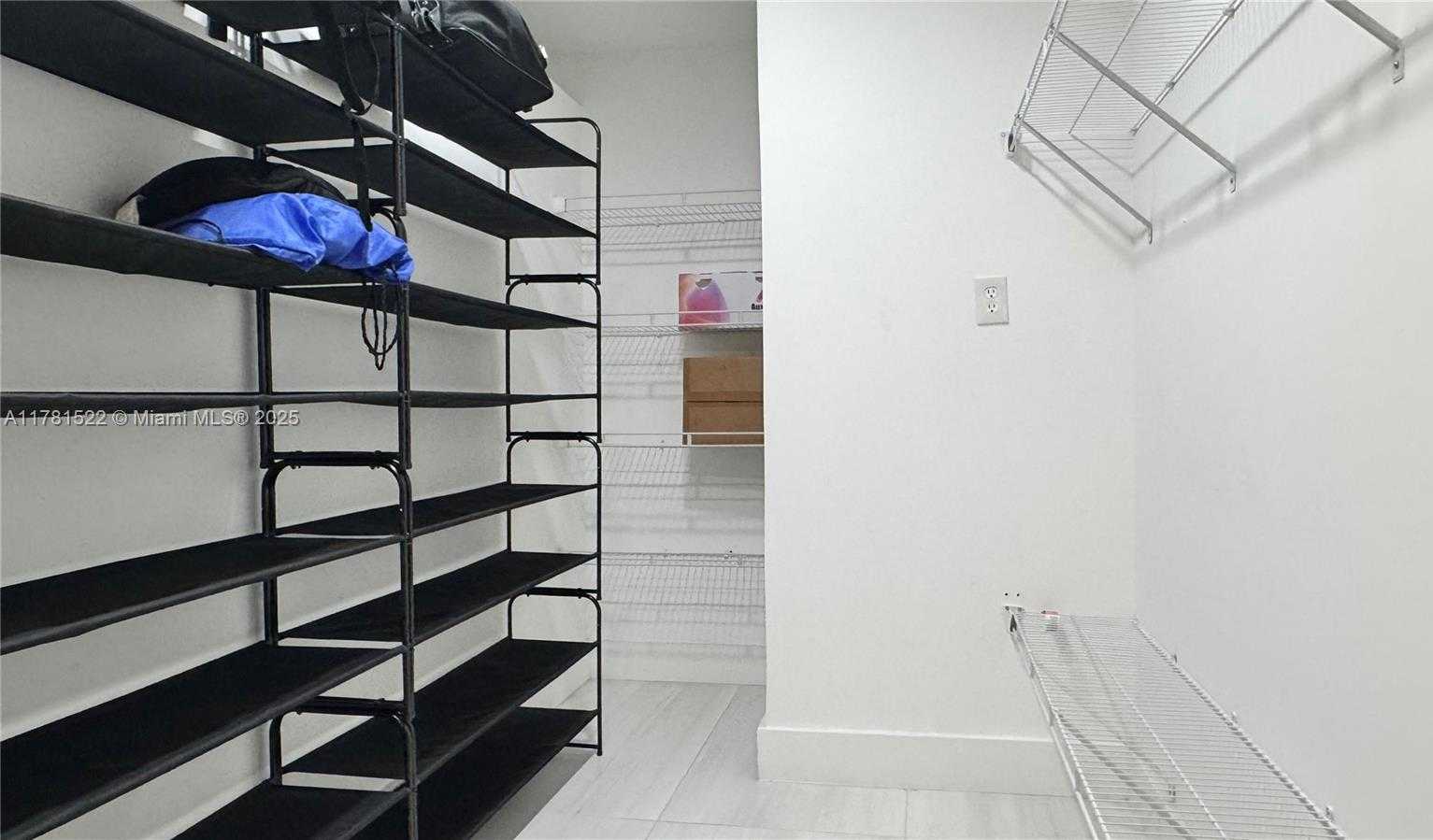 Small Image of 12301 SOUTH WEST 47TH ST, Miami Number 38