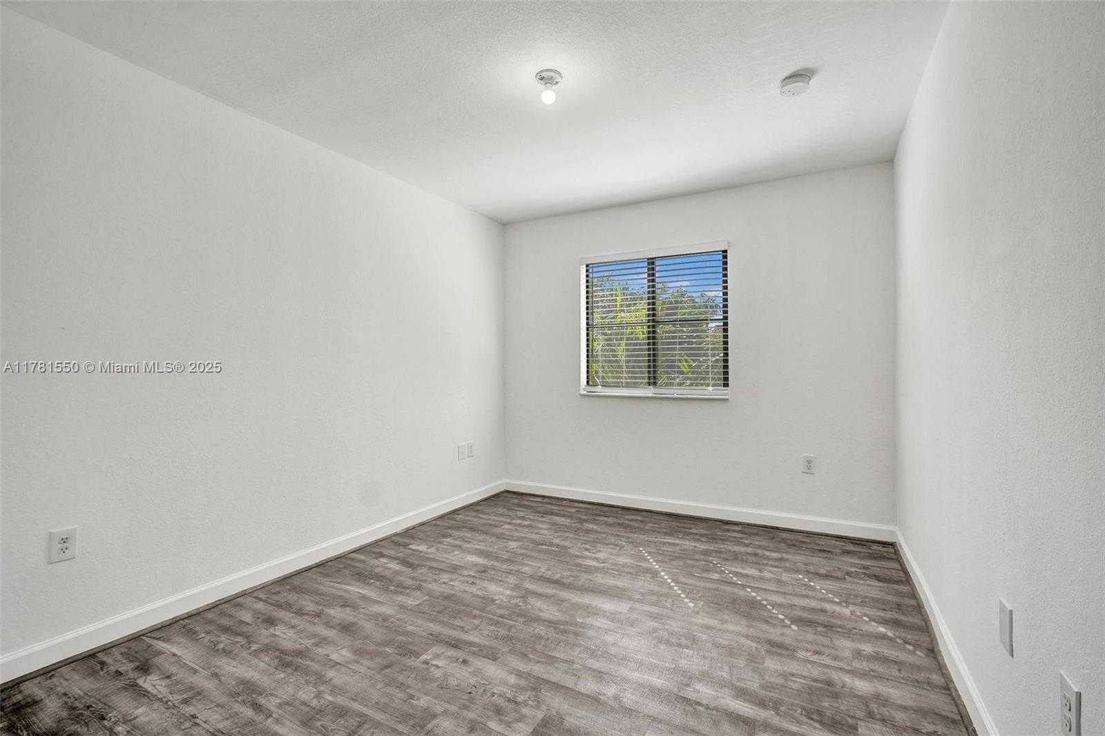 Small Image of 22511 SOUTH WEST 88TH PL #6 -24, Cutler Bay Number 16