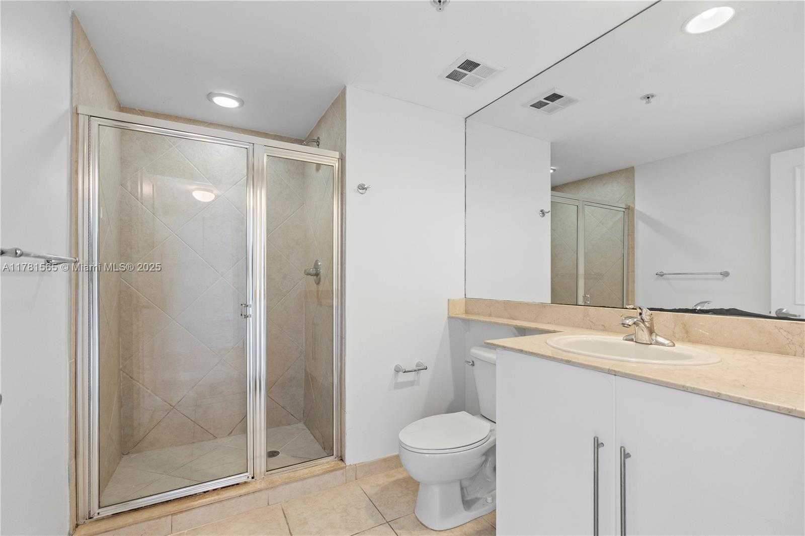 Small Image of 325 SOUTH BISCAYNE BLVD #1214, Miami Number 27