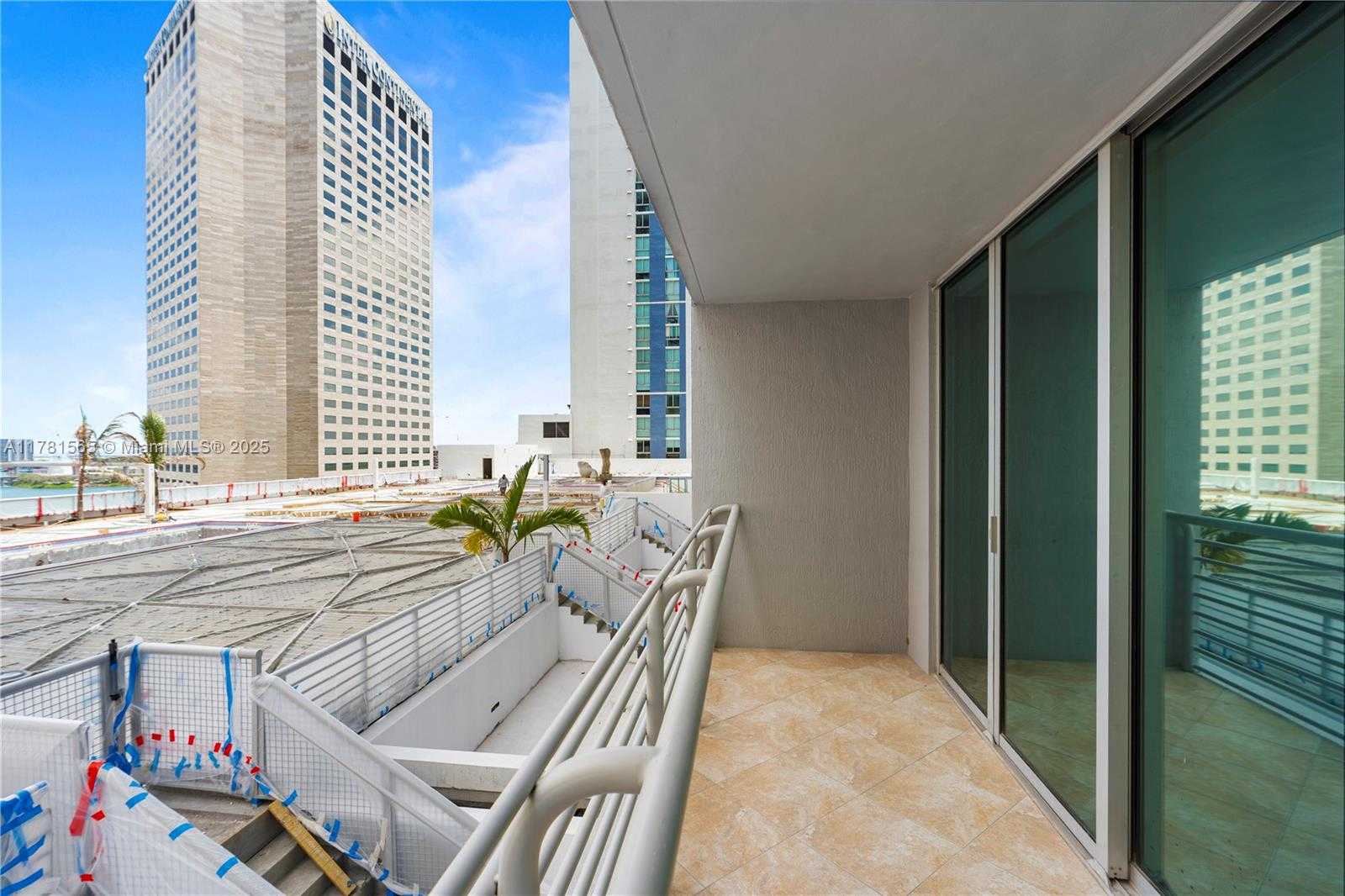 Small Image of 325 SOUTH BISCAYNE BLVD #1214, Miami Number 36