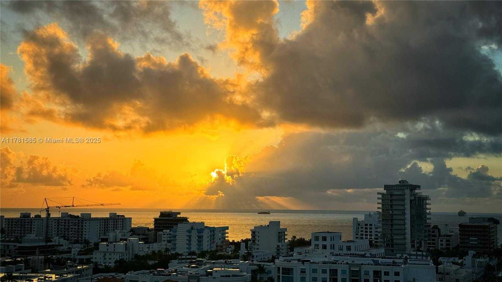 Small Image of 90 ALTON RD #1703, Miami Beach Number 47