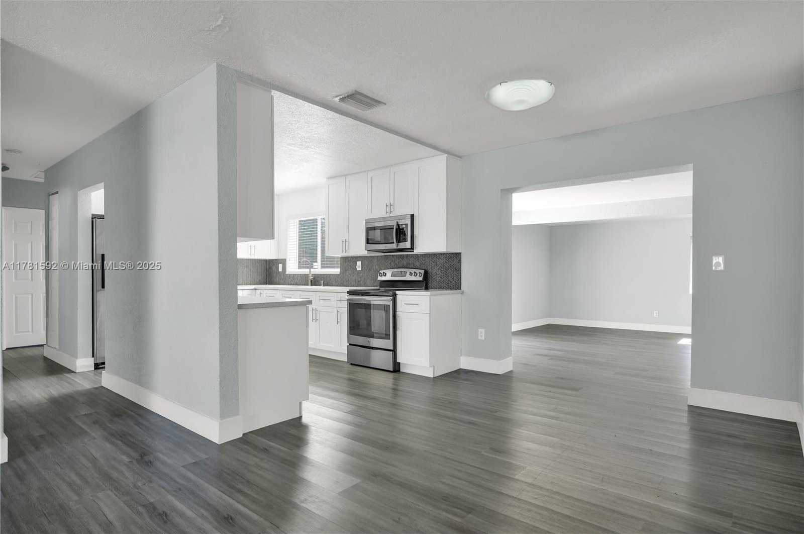 Small Image of 30100 SOUTH WEST 168TH CT, Homestead Number 28