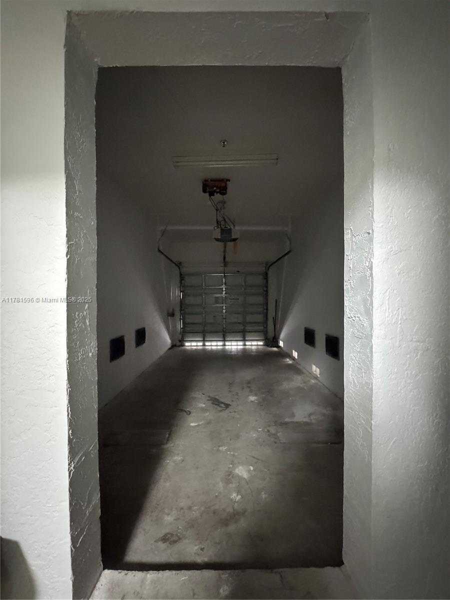 Small Image of 3105 NORTH EAST 184TH ST #7102, Aventura Number 20