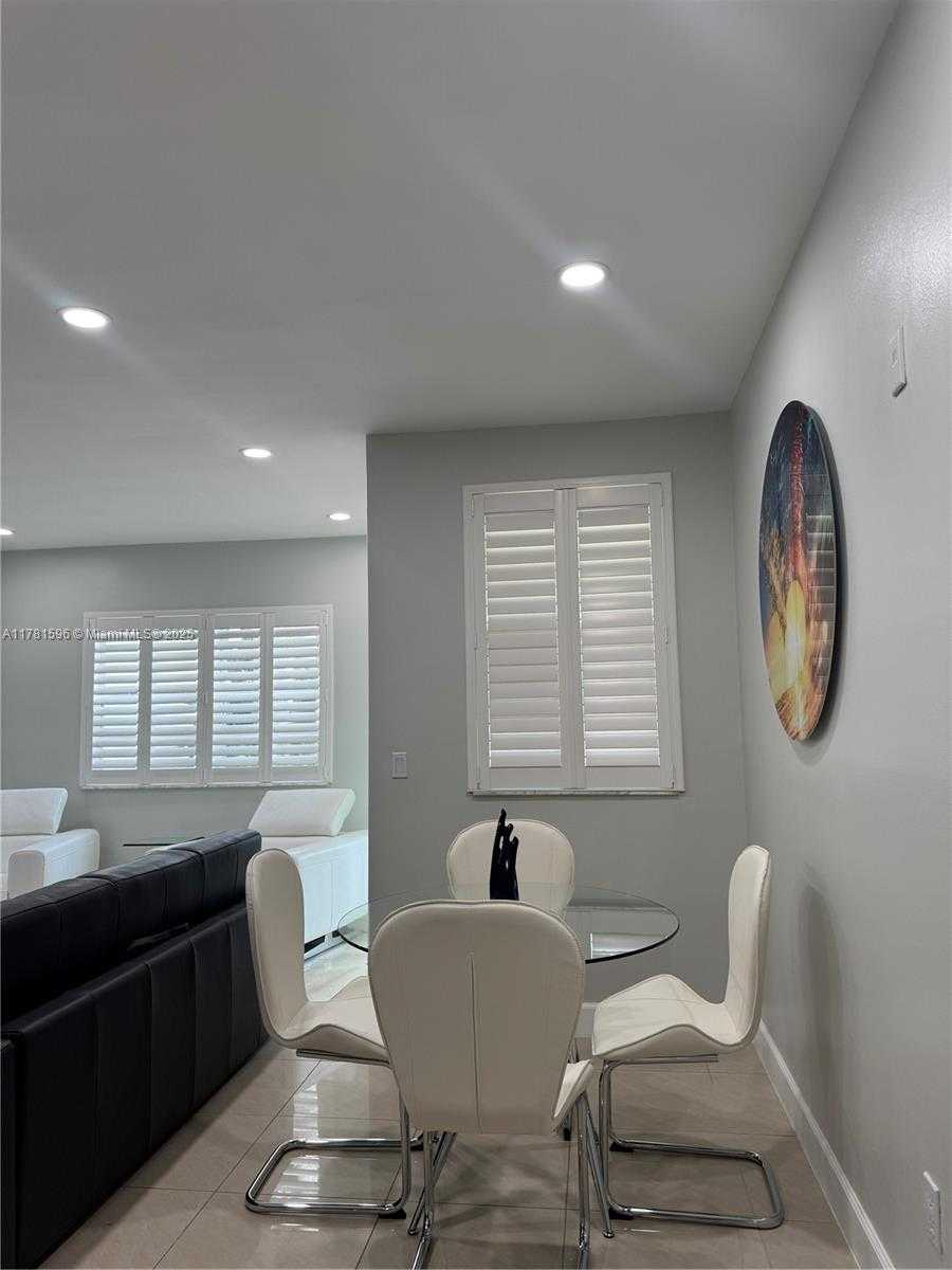 Small Image of 3105 NORTH EAST 184TH ST #7102, Aventura Number 9