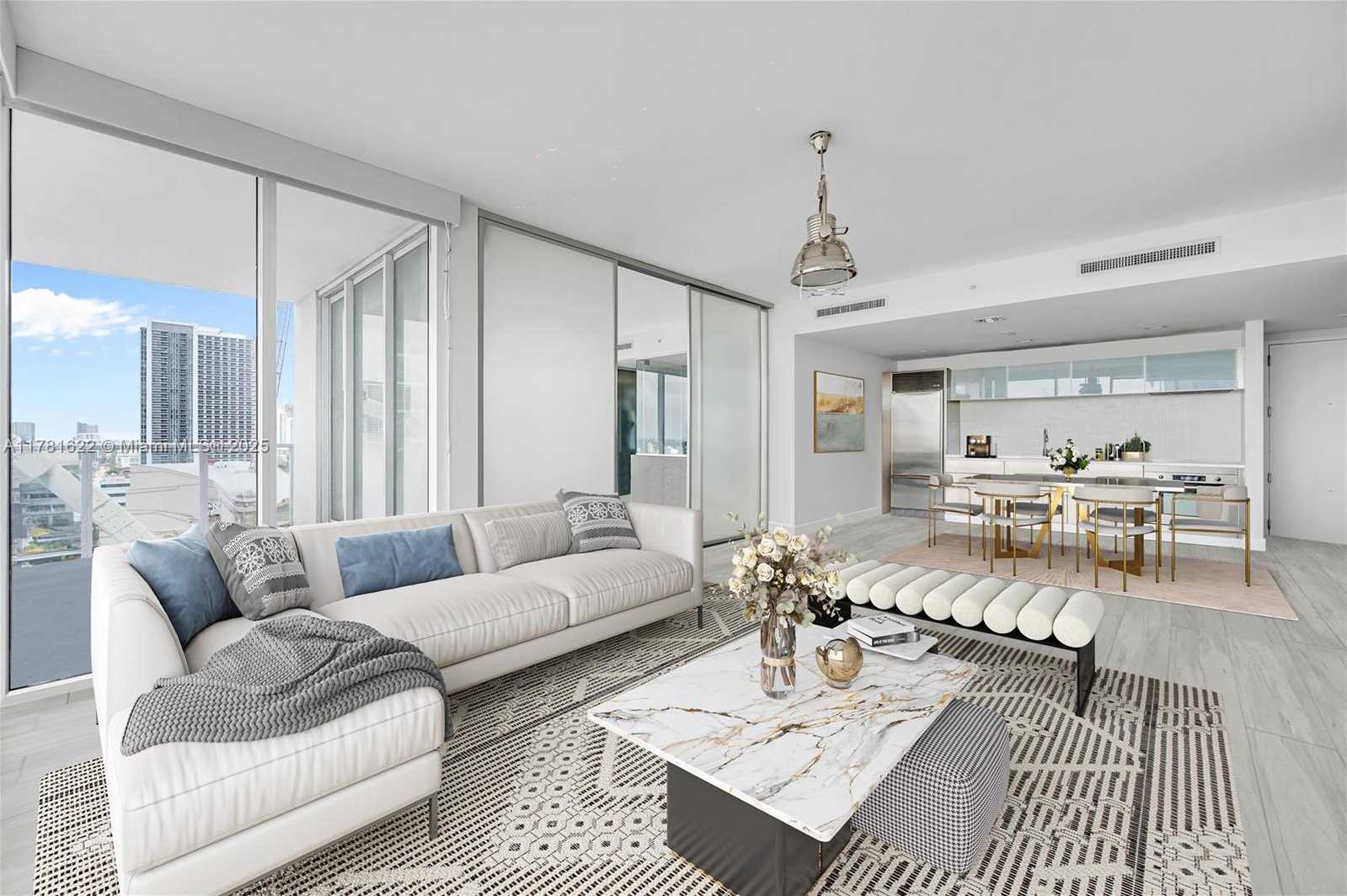 Small Image of 1040 BISCAYNE BLVD #1706, Miami Number 4