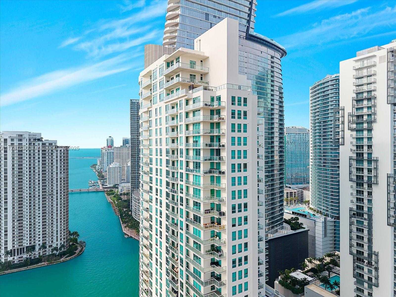 Small Image of 300 SOUTH BISCAYNE BLVD #T-3709, Miami Number 14