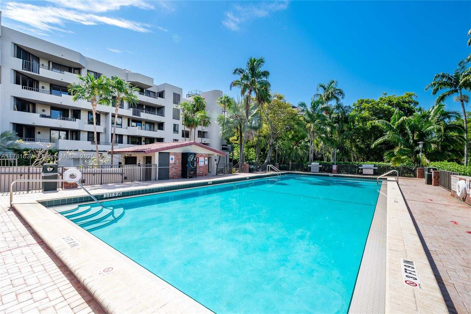Small Image of 141 CRANDON BLVD #241, Key Biscayne Number 22