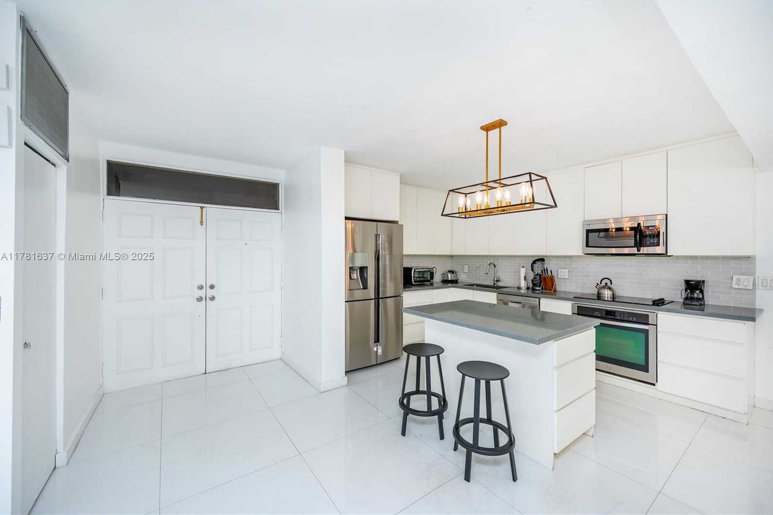 Small Image of 141 CRANDON BLVD #241, Key Biscayne Number 7