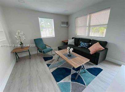 Small Image of 1929 DEWEY ST #1927, Hollywood Number 4