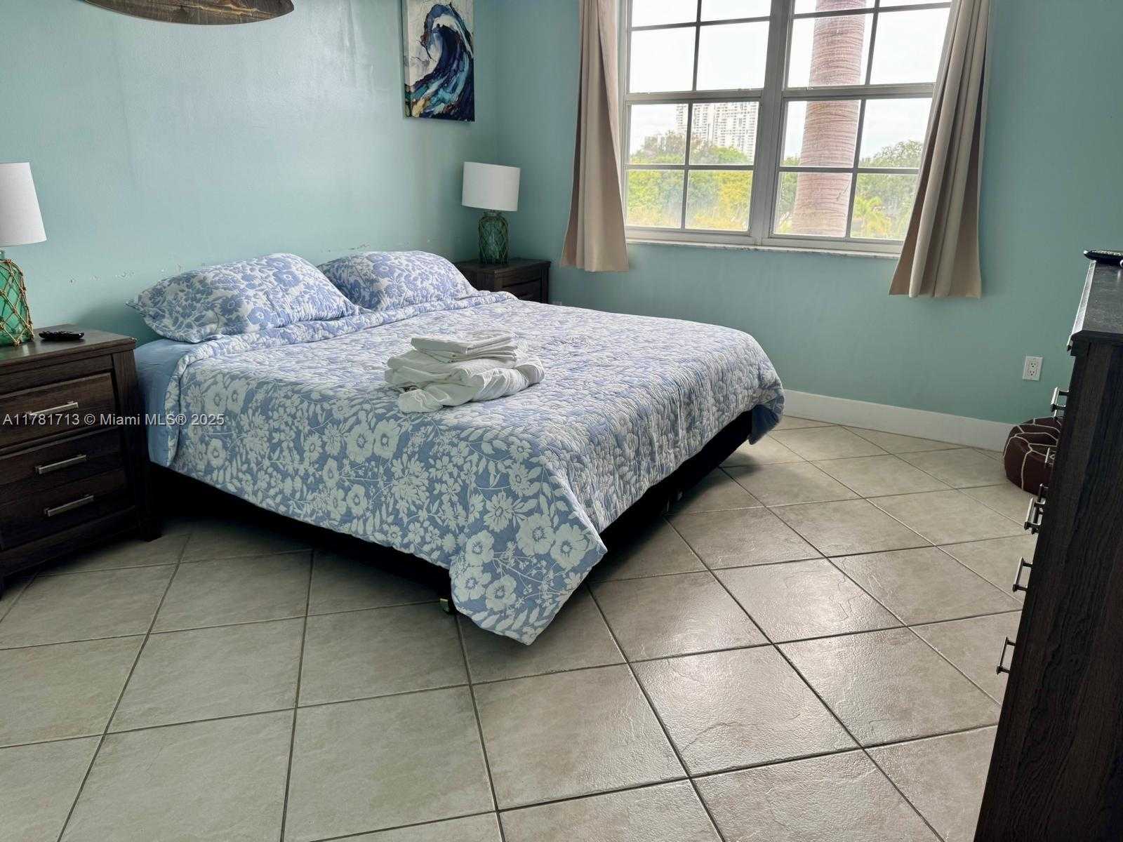 Small Image of 19501 EAST COUNTRY CLUB DR #9503, Aventura Number 10