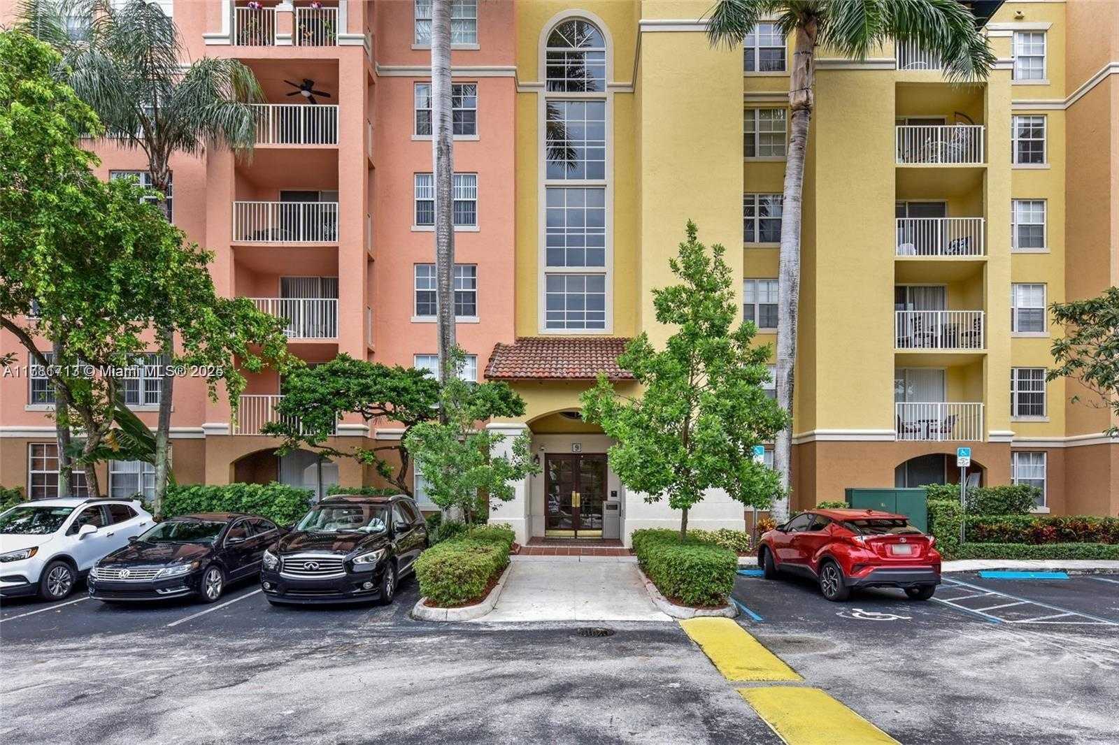 Small Image of 19501 EAST COUNTRY CLUB DR #9503, Aventura Number 13