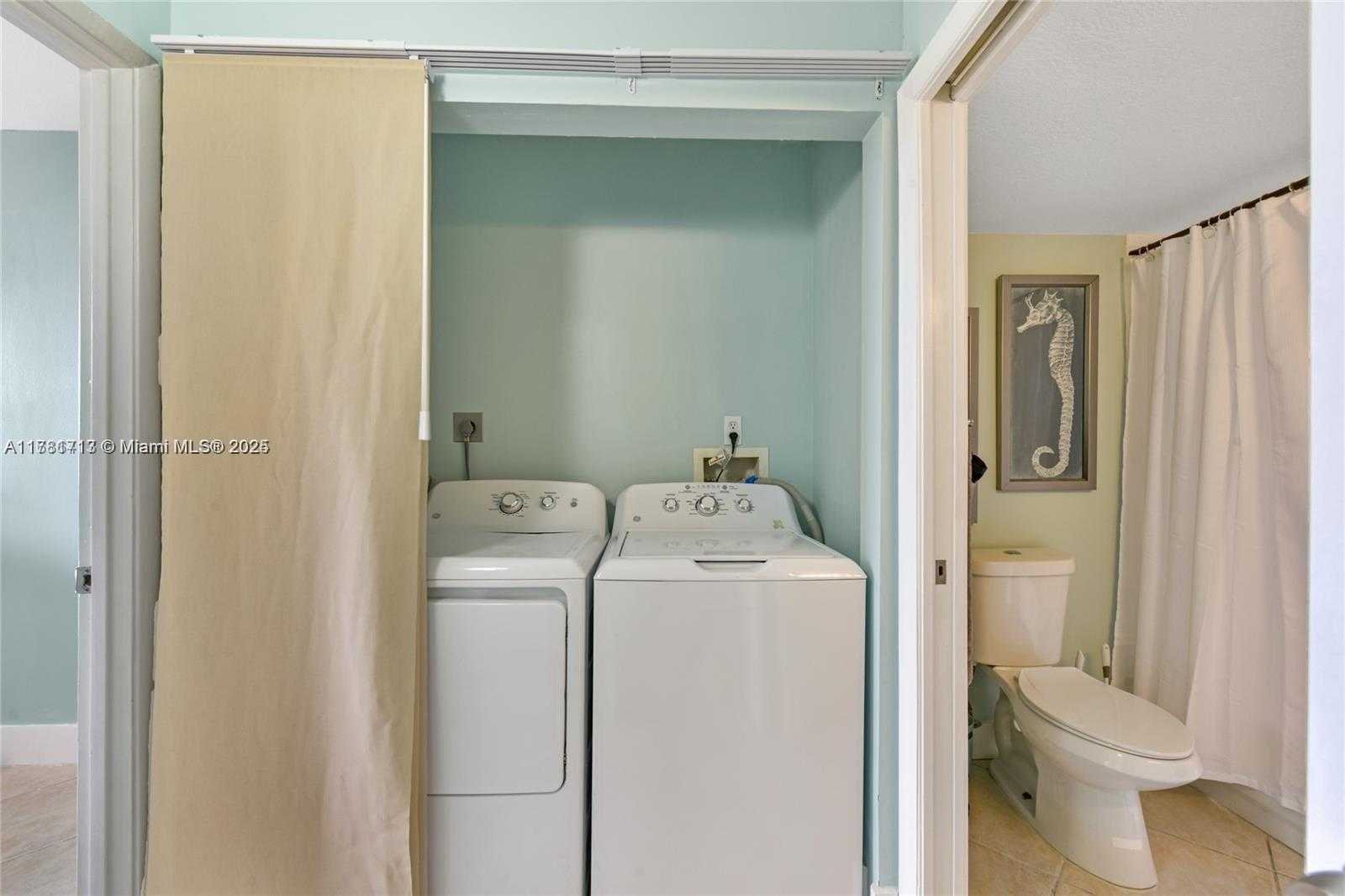 Small Image of 19501 EAST COUNTRY CLUB DR #9503, Aventura Number 8