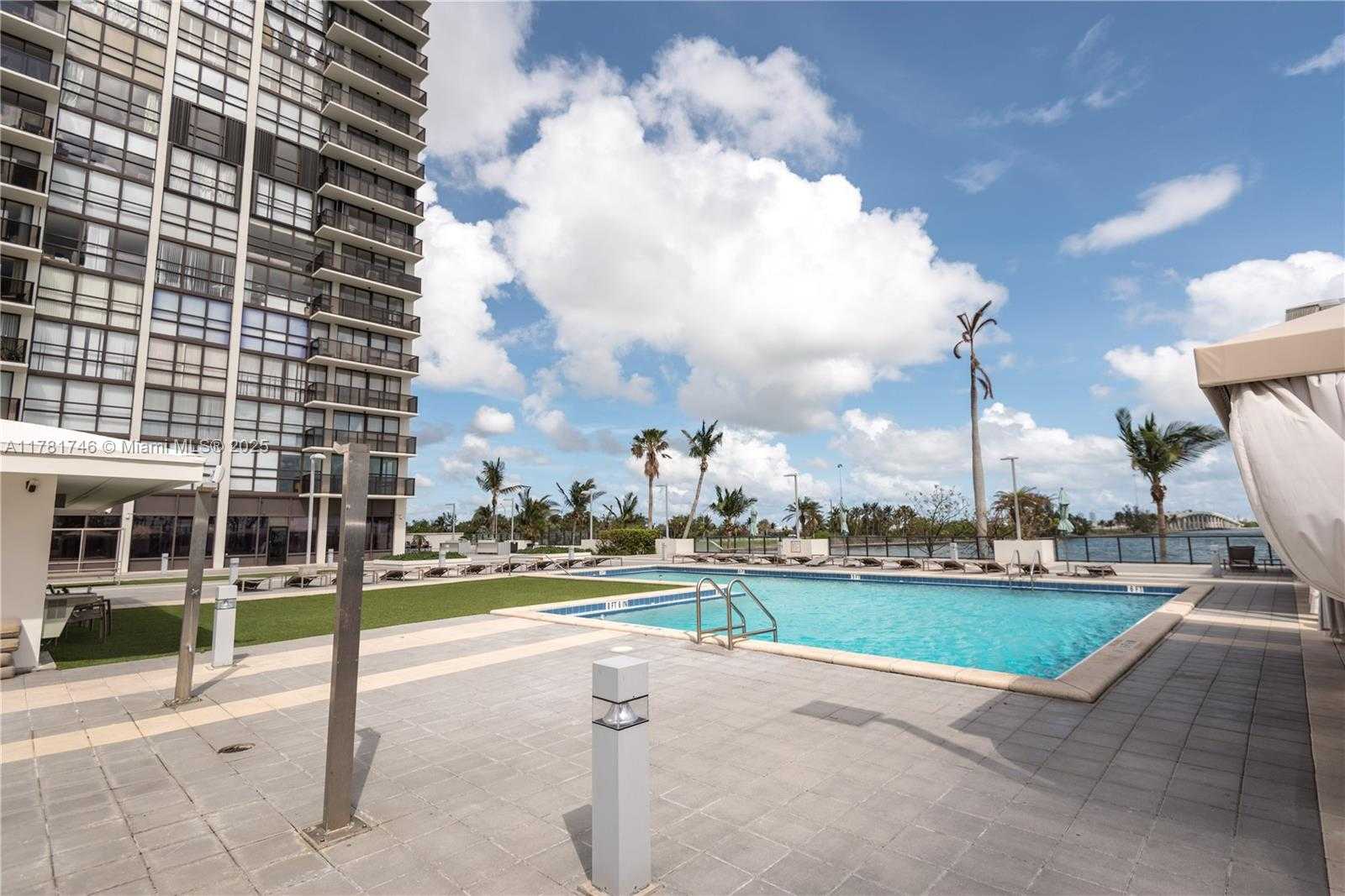 Small Image of 600 NORTH EAST 36TH ST #1105, Miami Number 27