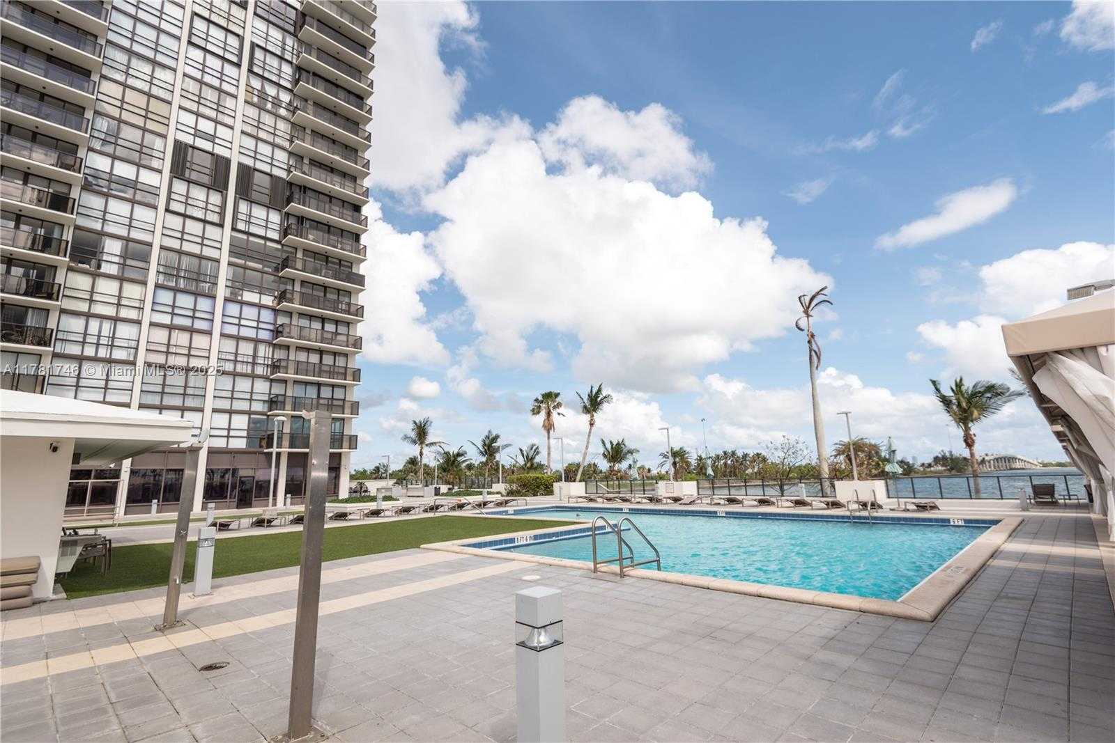 Small Image of 600 NORTH EAST 36TH ST #1105, Miami Number 29