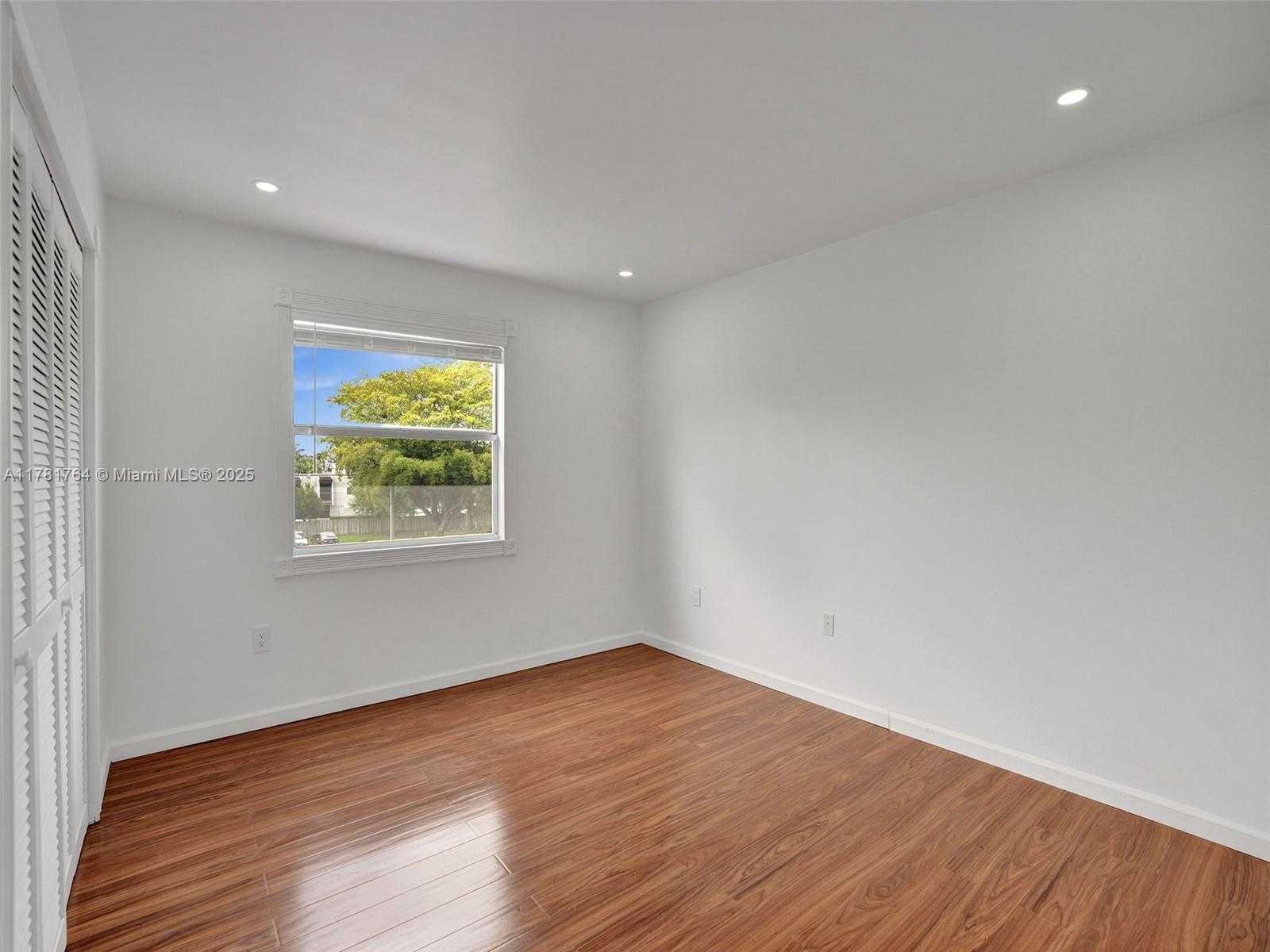 Small Image of 4600 SOUTH WEST 67TH AVE #255, Miami Number 25
