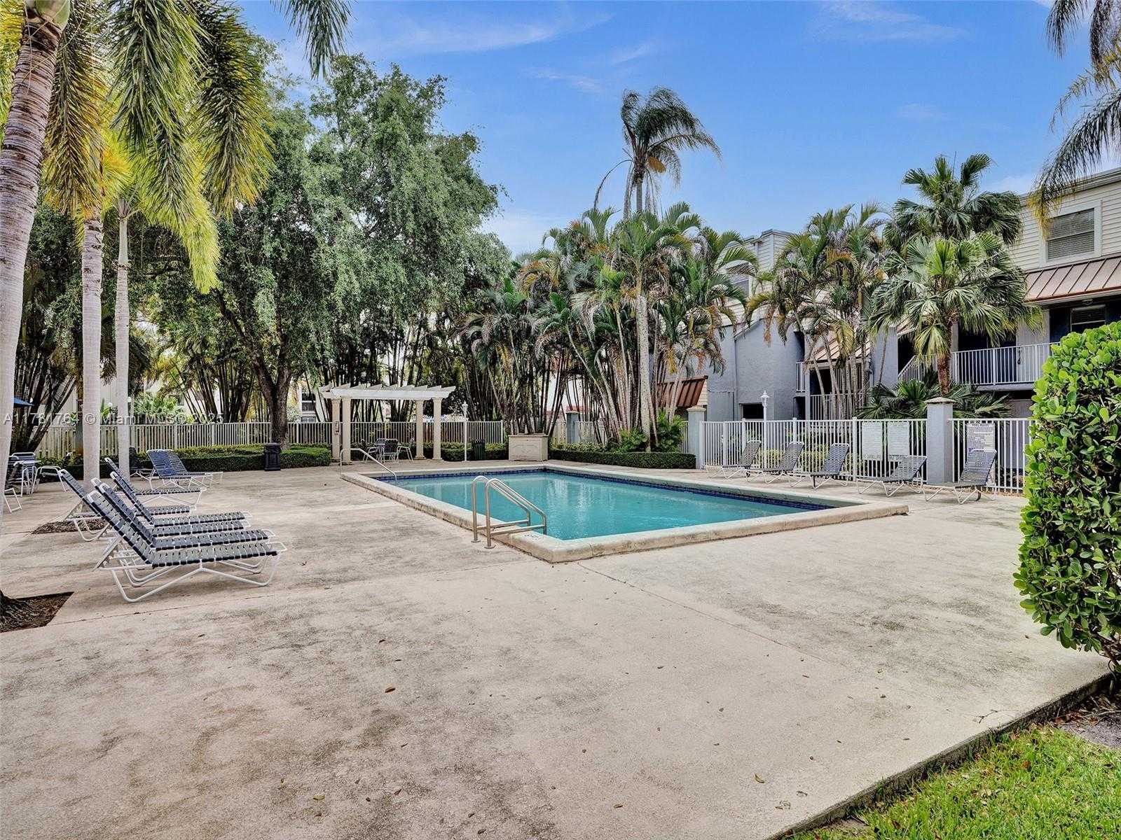 Small Image of 4600 SOUTH WEST 67TH AVE #255, Miami Number 40
