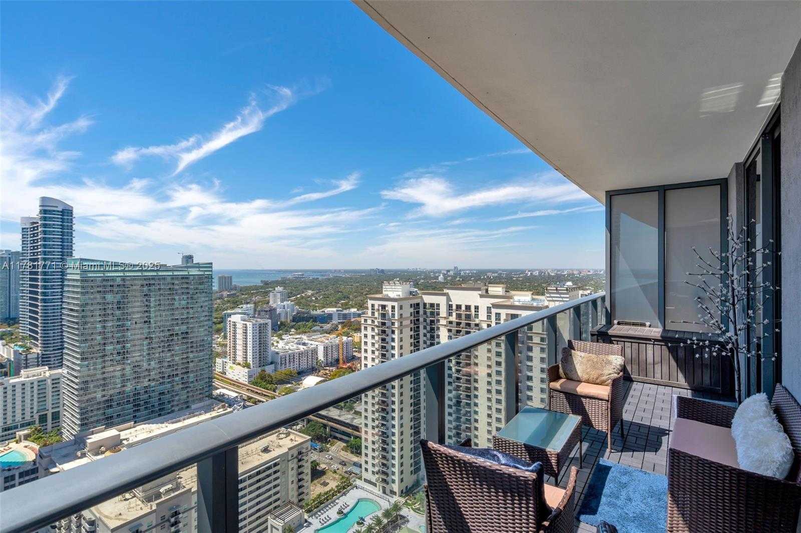 Small Image of 45 SOUTH WEST 9TH ST #3804, Miami Number 21