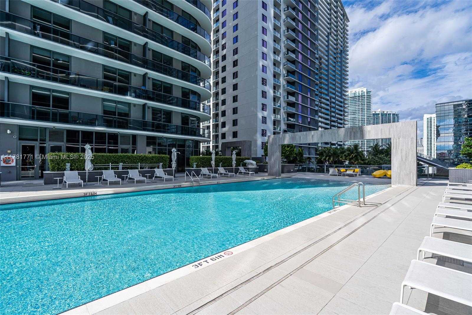 Small Image of 45 SOUTH WEST 9TH ST #3804, Miami Number 25