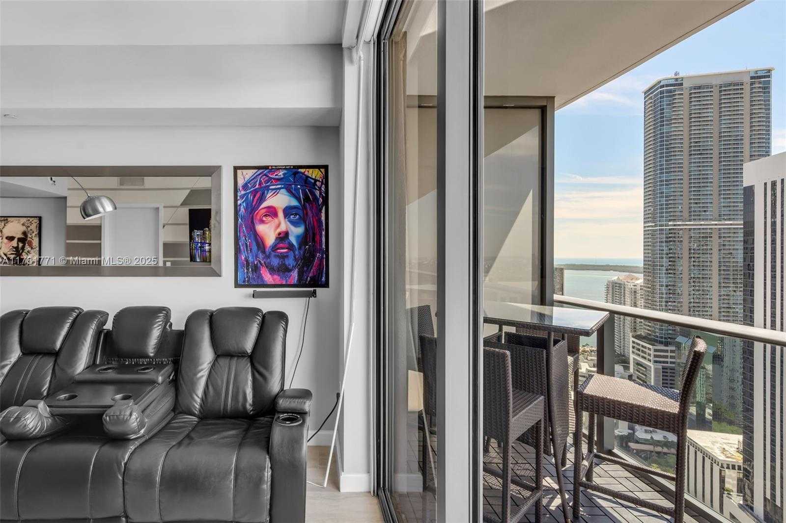Small Image of 45 SOUTH WEST 9TH ST #3804, Miami Number 6