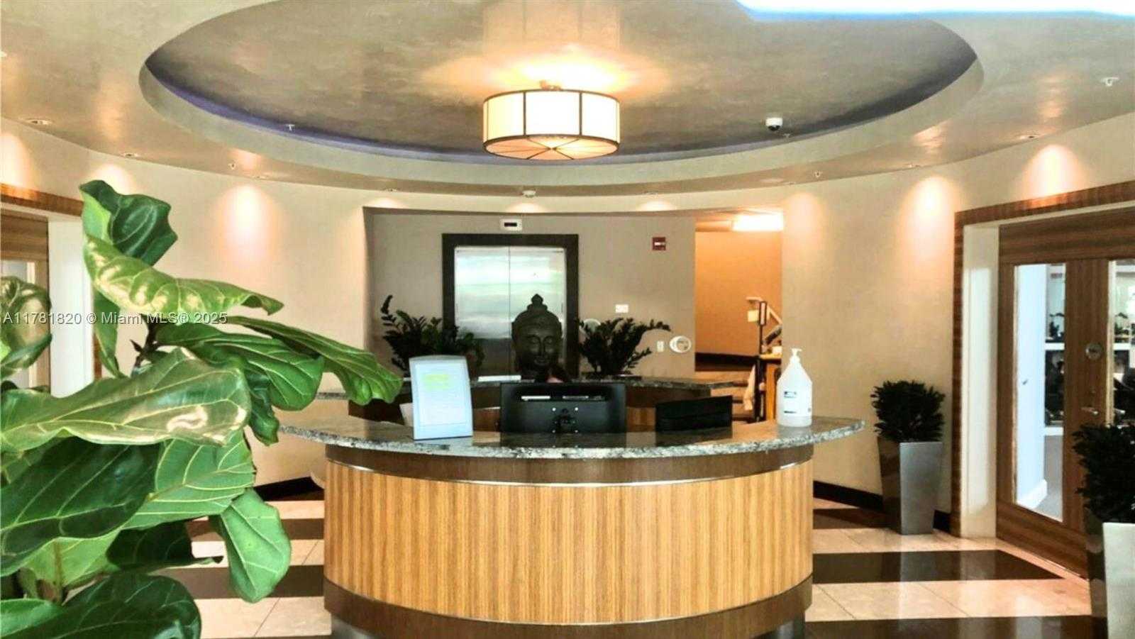 Small Image of 244 BISCAYNE BLVD #2405, Miami Number 16
