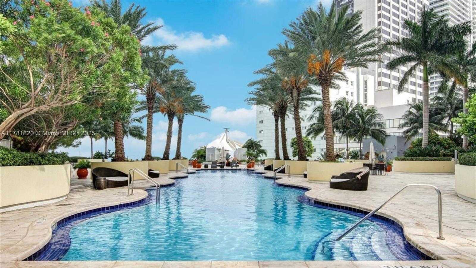 Small Image of 244 BISCAYNE BLVD #2405, Miami Number 30