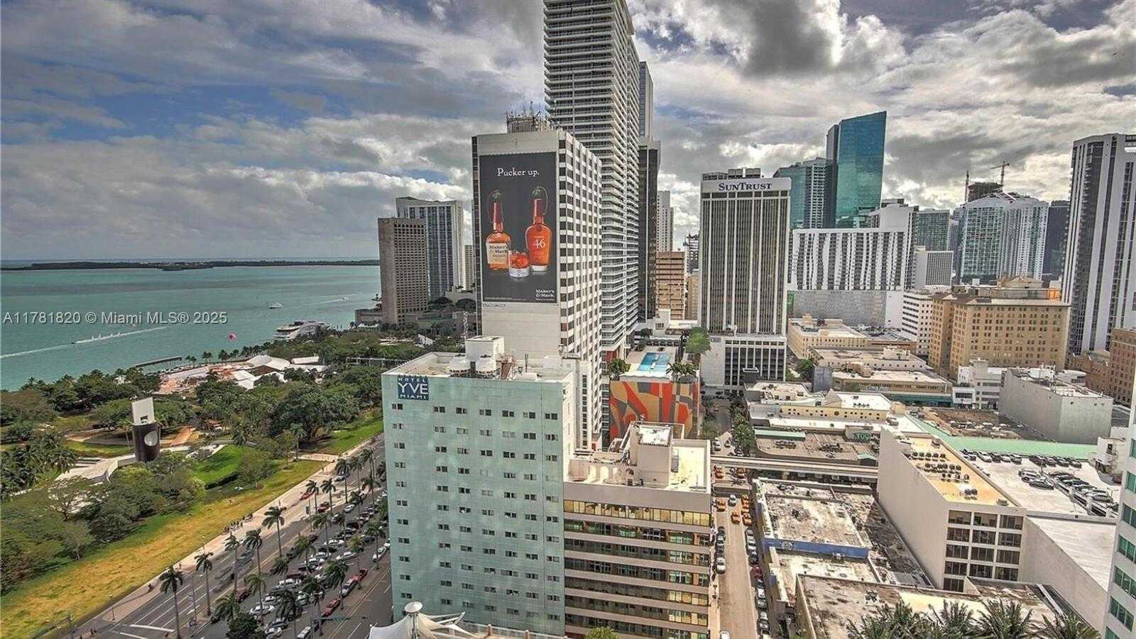 Small Image of 244 BISCAYNE BLVD #2405, Miami Number 34
