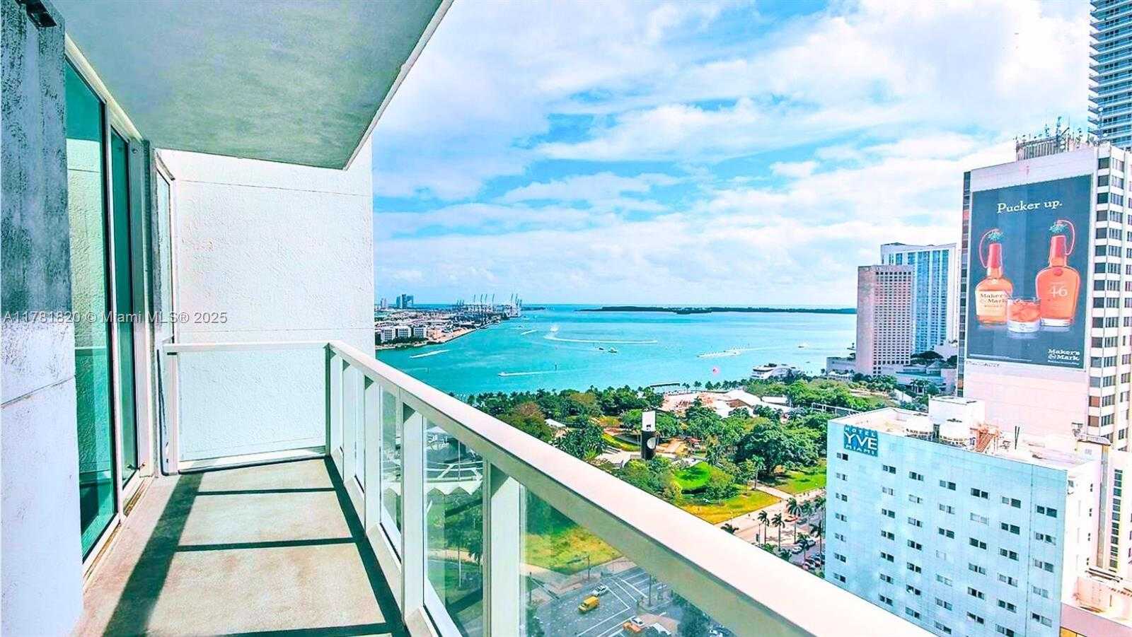 Small Image of 244 BISCAYNE BLVD #2405, Miami Number 9