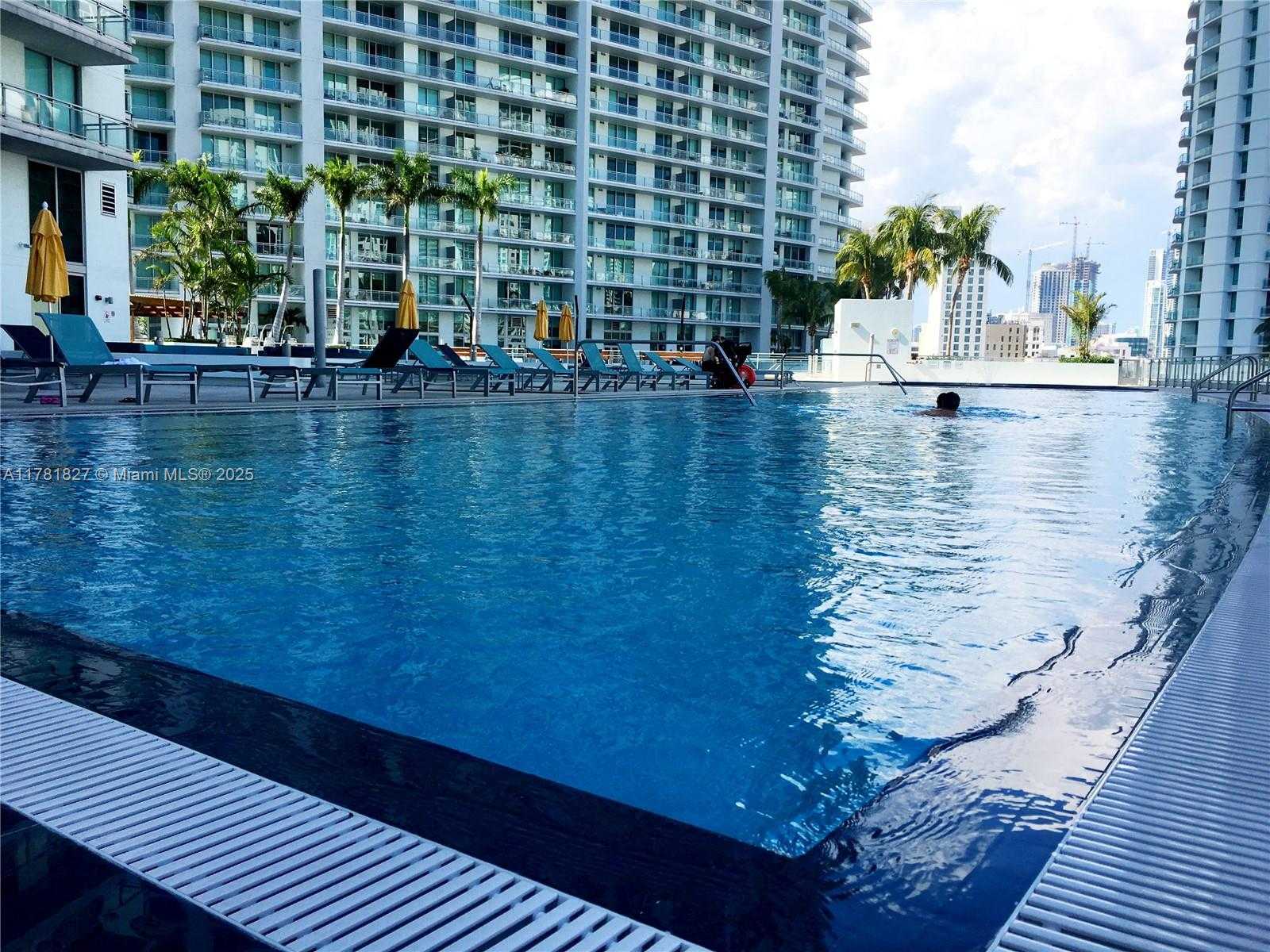 Small Image of 92 SOUTH WEST 3RD ST #4209, Miami Number 15