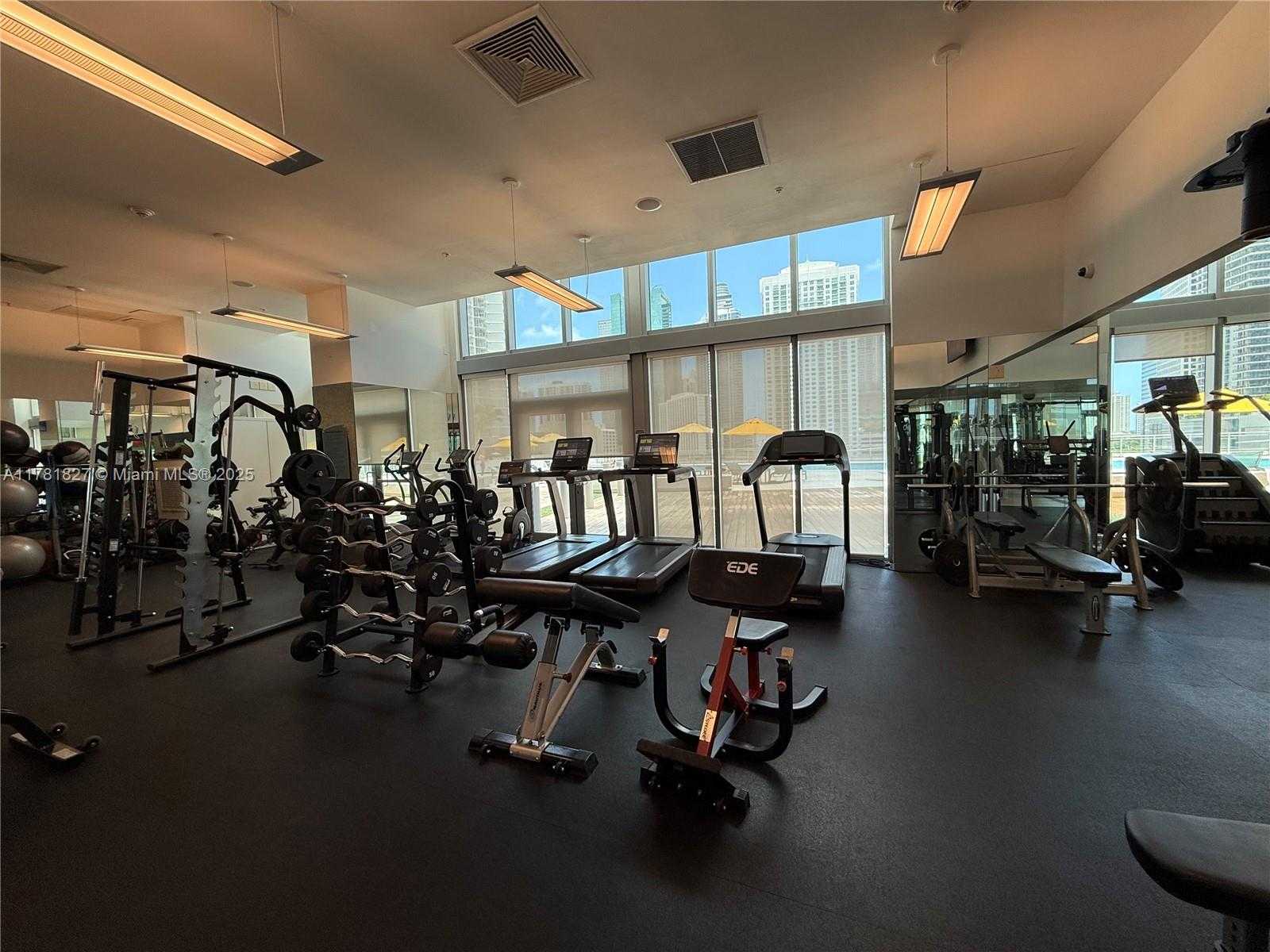 Small Image of 92 SOUTH WEST 3RD ST #4209, Miami Number 41