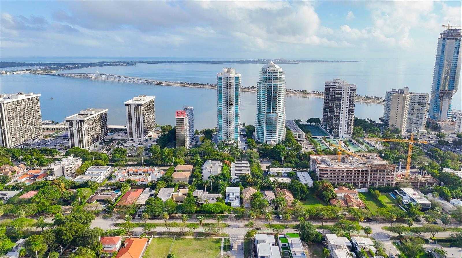Small Image of 2101 BRICKELL AVE #1802, Miami Number 27