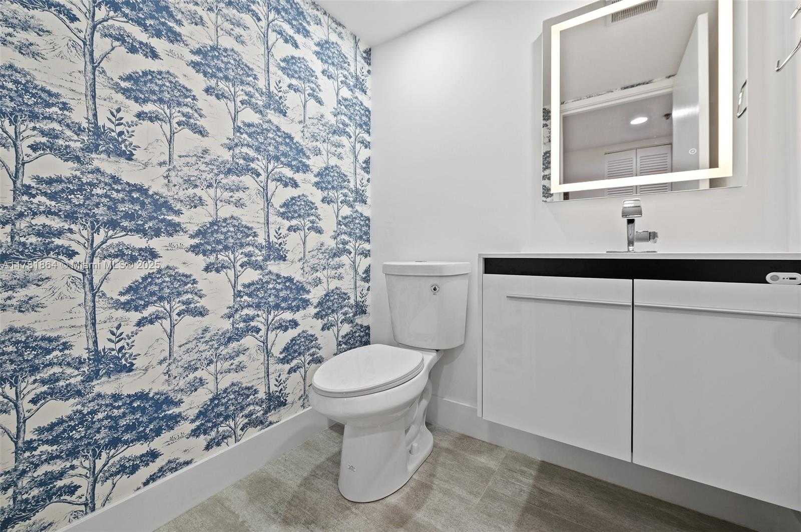 Small Image of 1627 BRICKELL AVE #1506, Miami Number 17